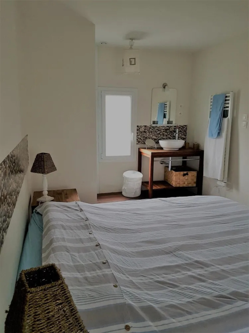 House With 2 Bedrooms in Varaville, With Furnished Garden - 400 m From