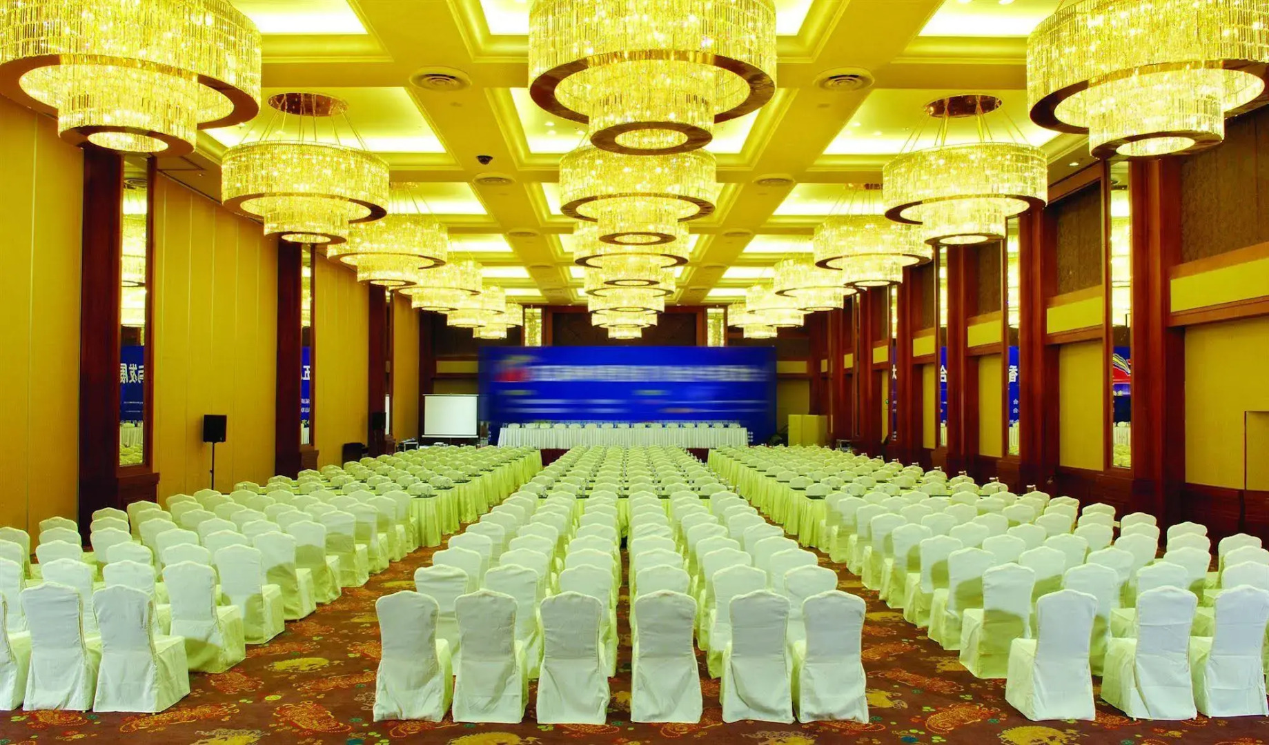 Xianglu Grand Hotel