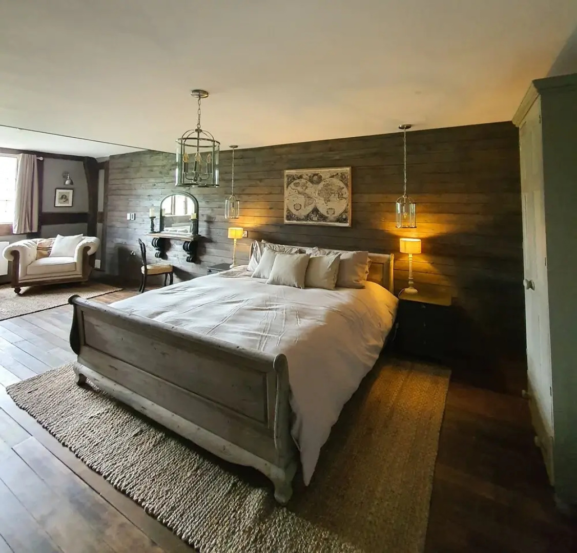 The Threshing Barn at Penrhos Court