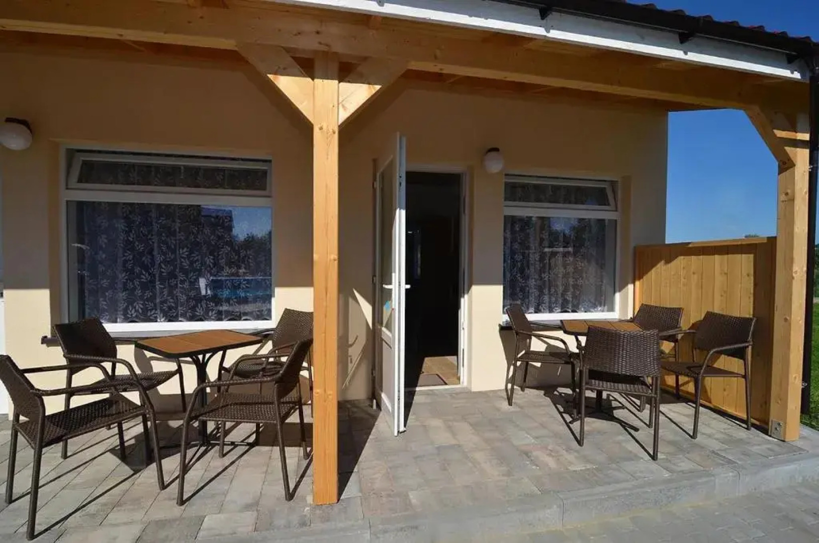 Pokoje i Domki "Zaciszny" - Mielno