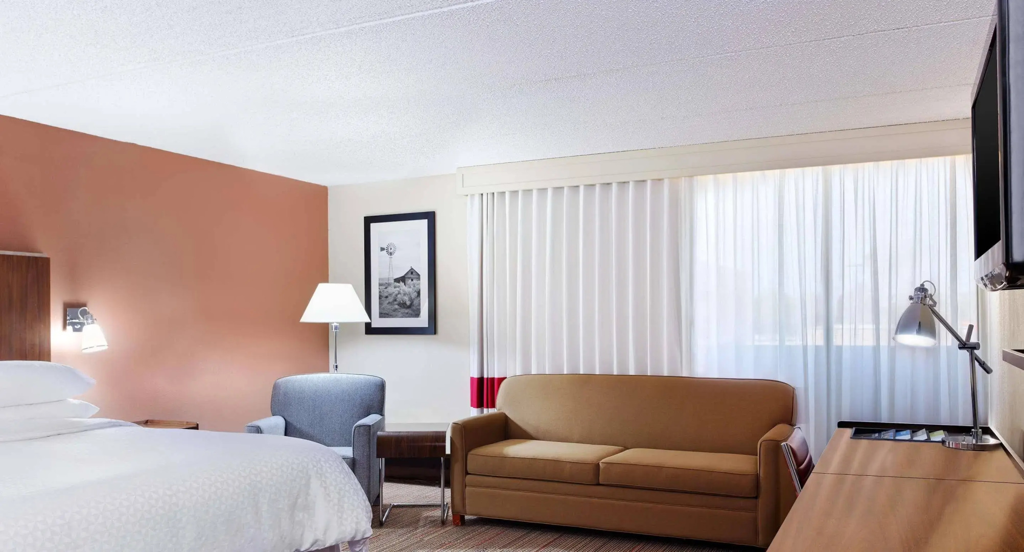 Four Points by Sheraton College Station