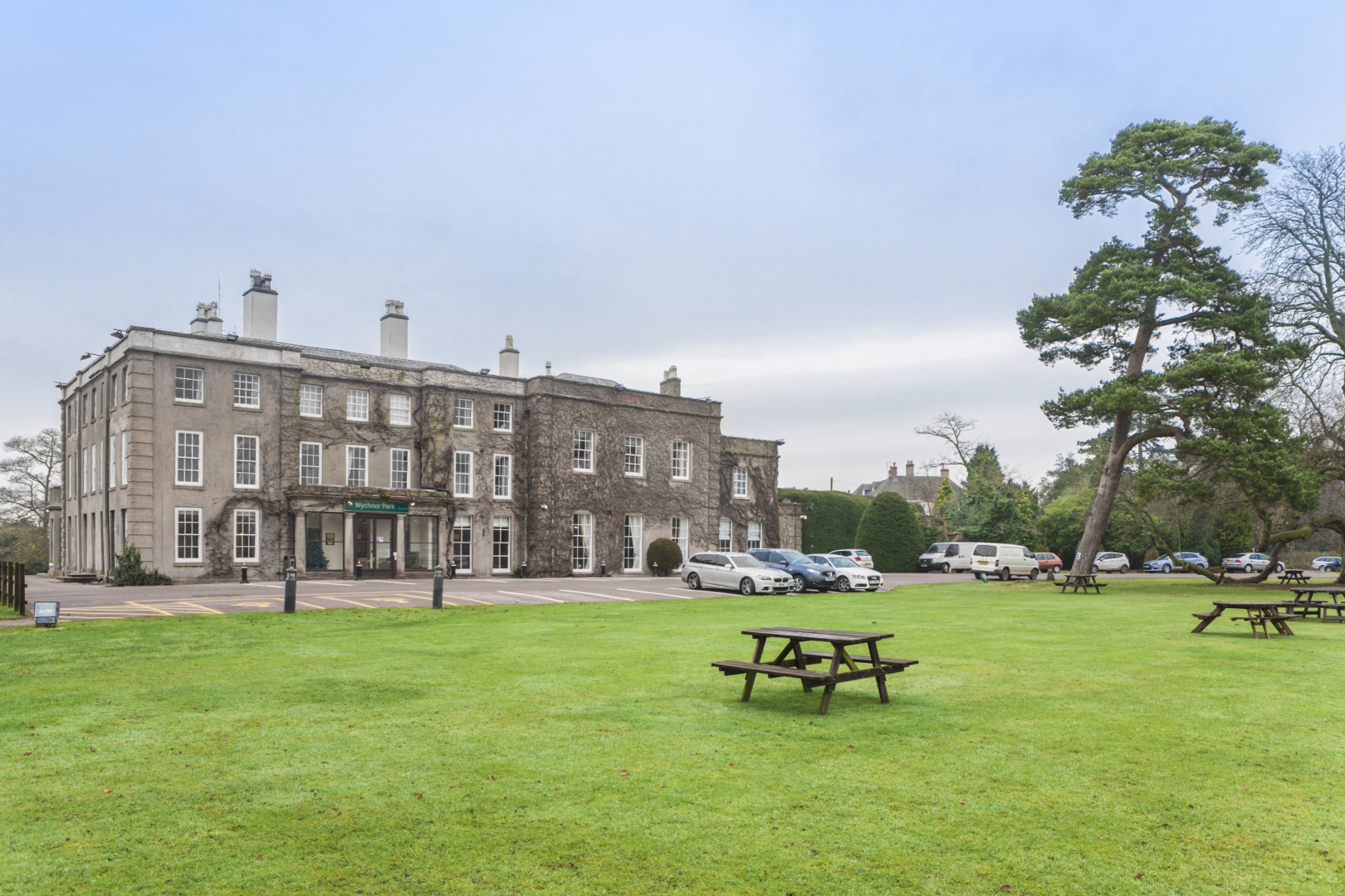 Wychnor Park Country Club