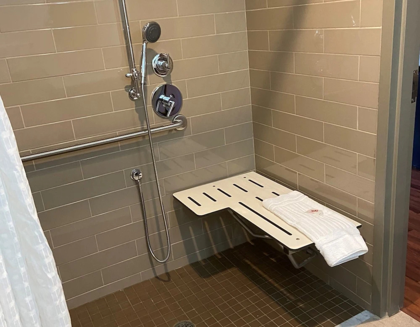 Cobblestone Hotel & Suites Connellsville