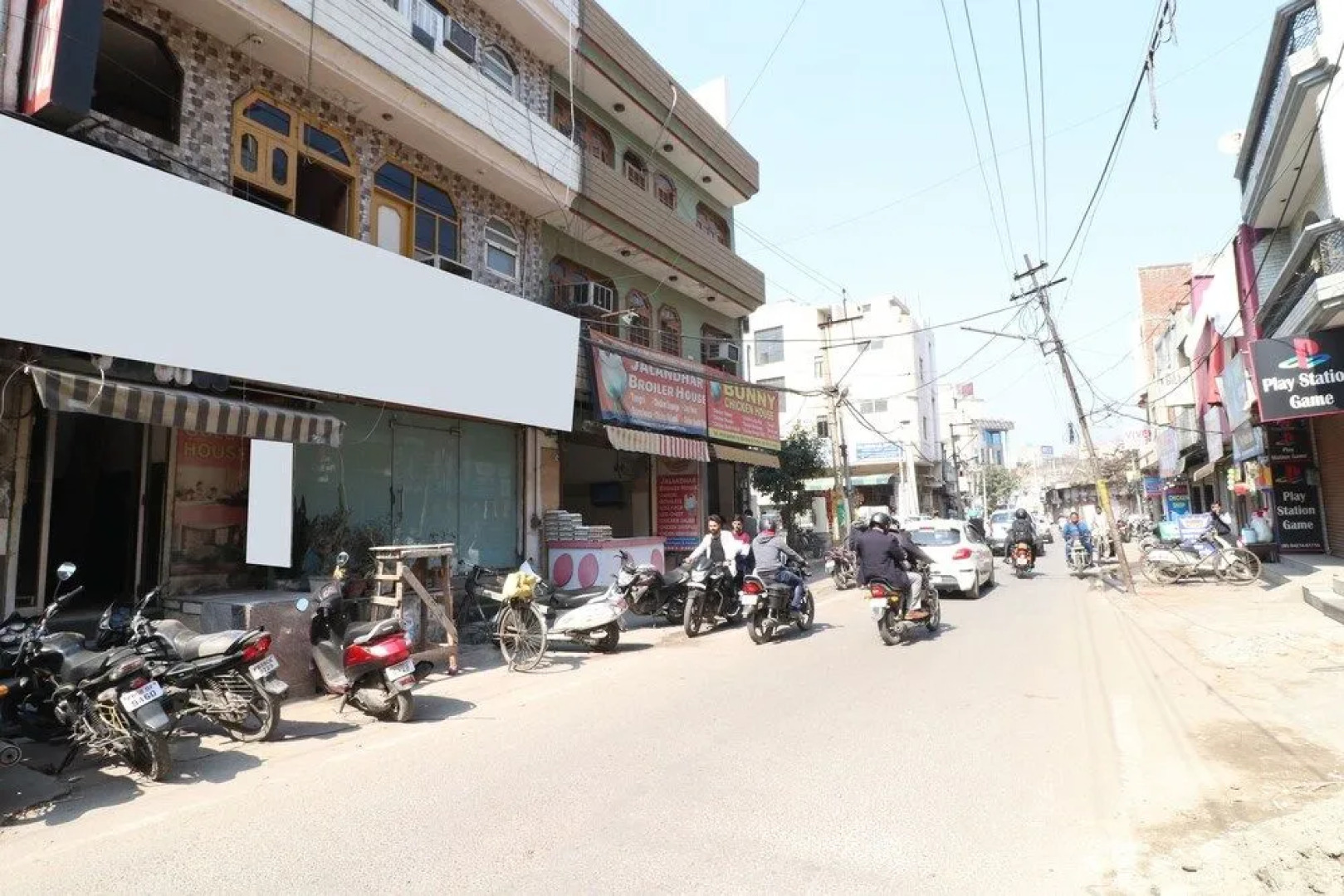 Oyo 28476 Jalandhar Guest House