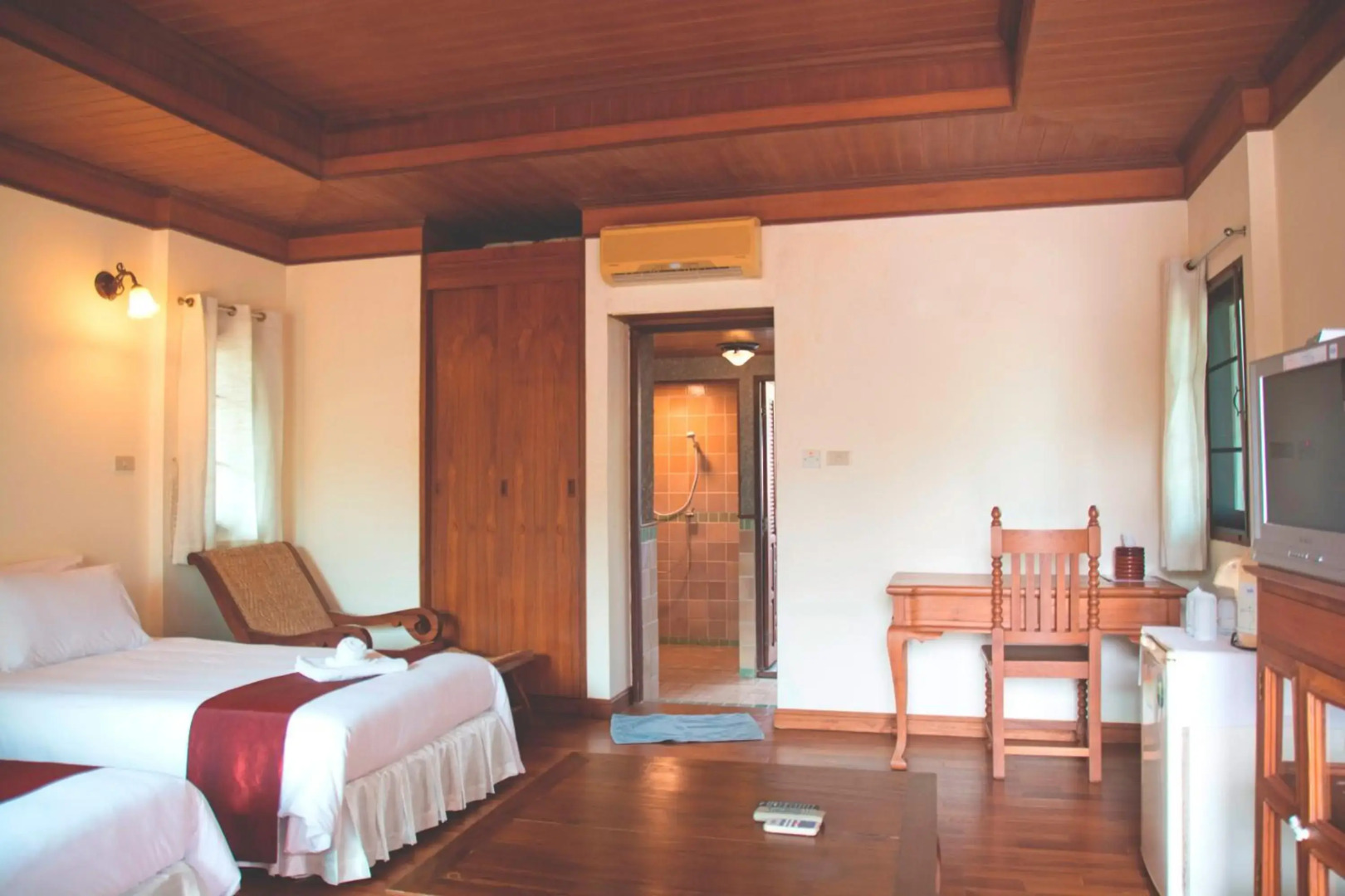 Tak Andaman Resort & Hotel
