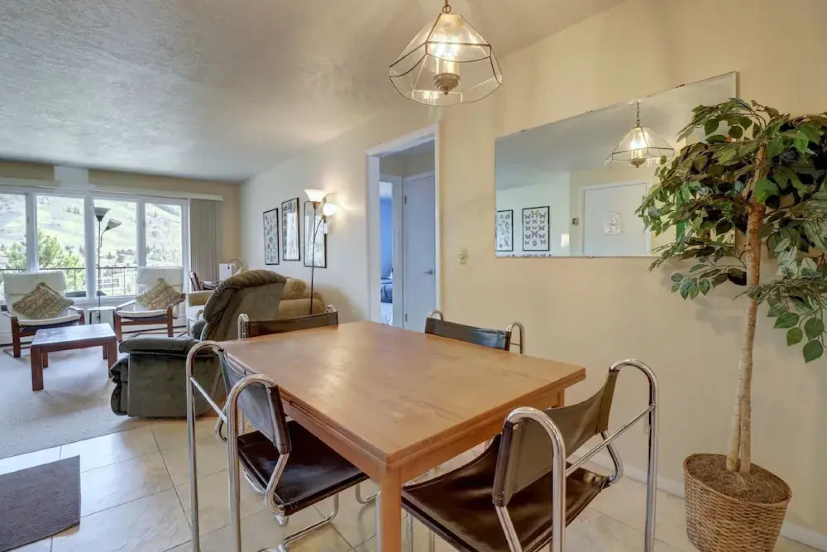 Cc42 Chateau Claire - Str-900277 2 Bedroom Condo by RedAwning