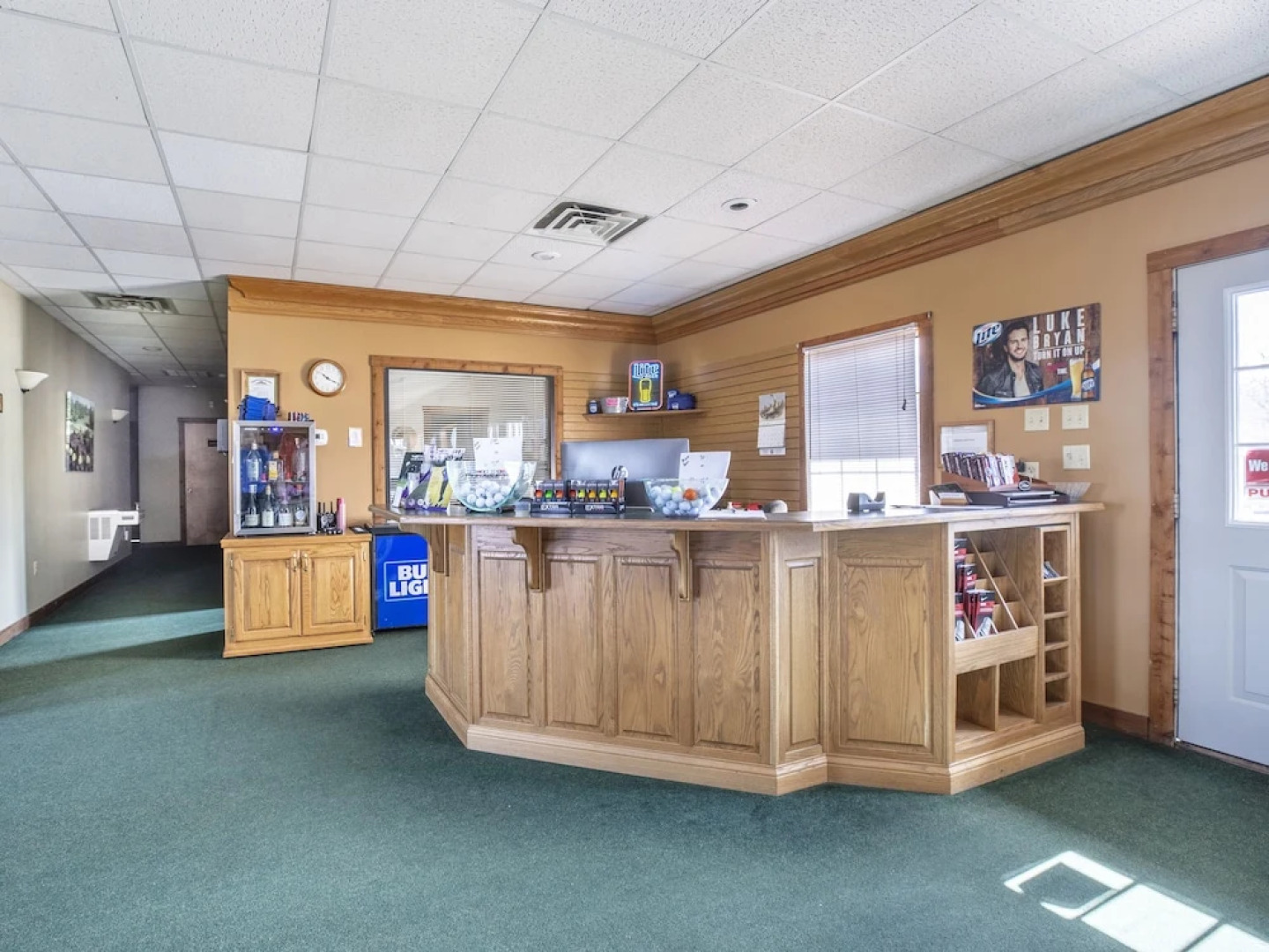 OYO Hotel Falls of Rough KY Route 110