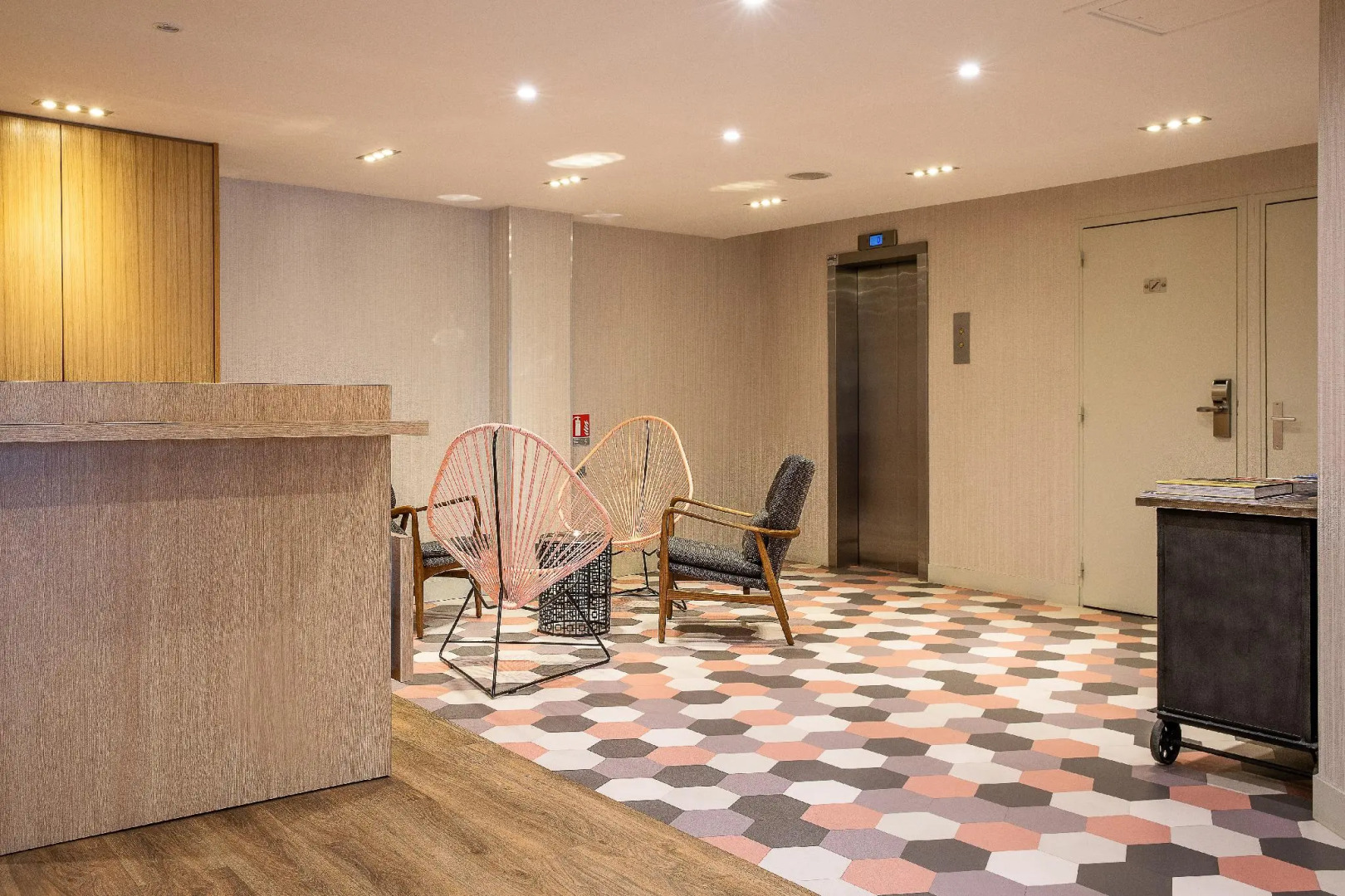 CADET Residence by Collection VESPER