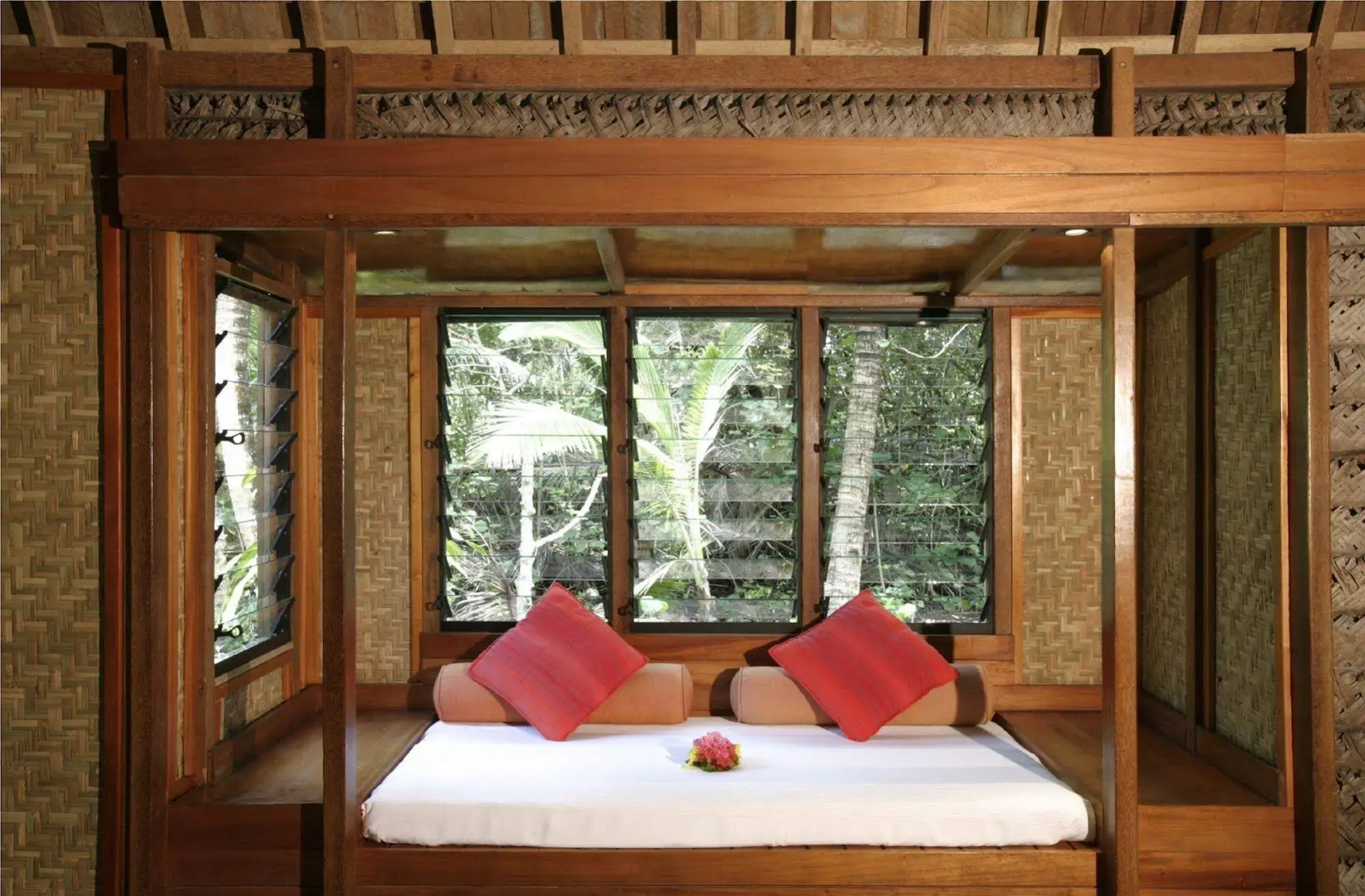 Fafa Island Resort