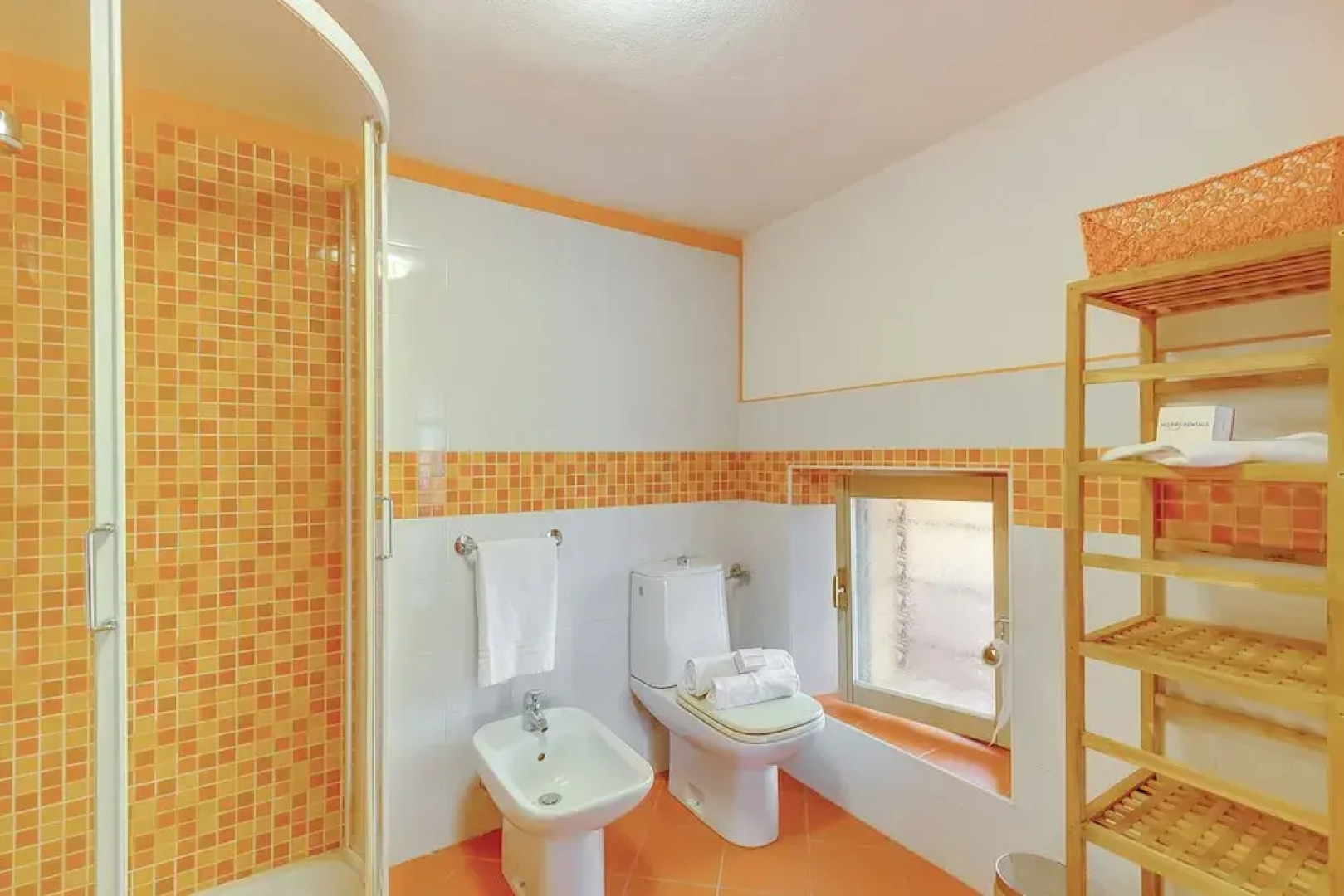 Old Pella 100m to Orta Lake