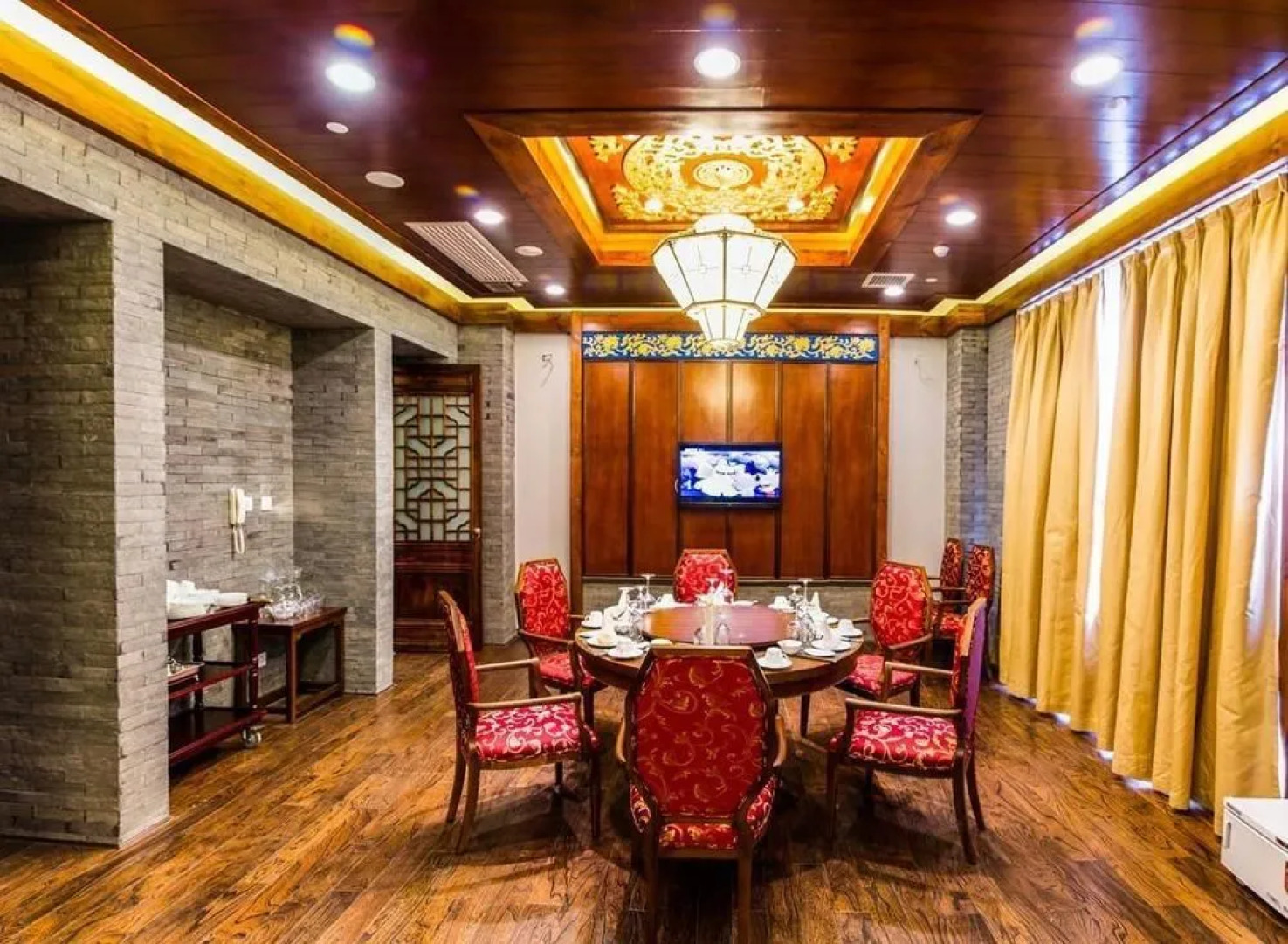 Yichun Grand Metropark Resort