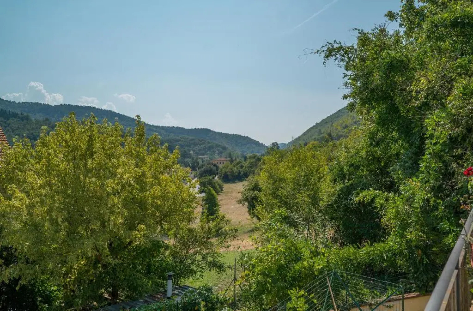 Florence Country Cottage