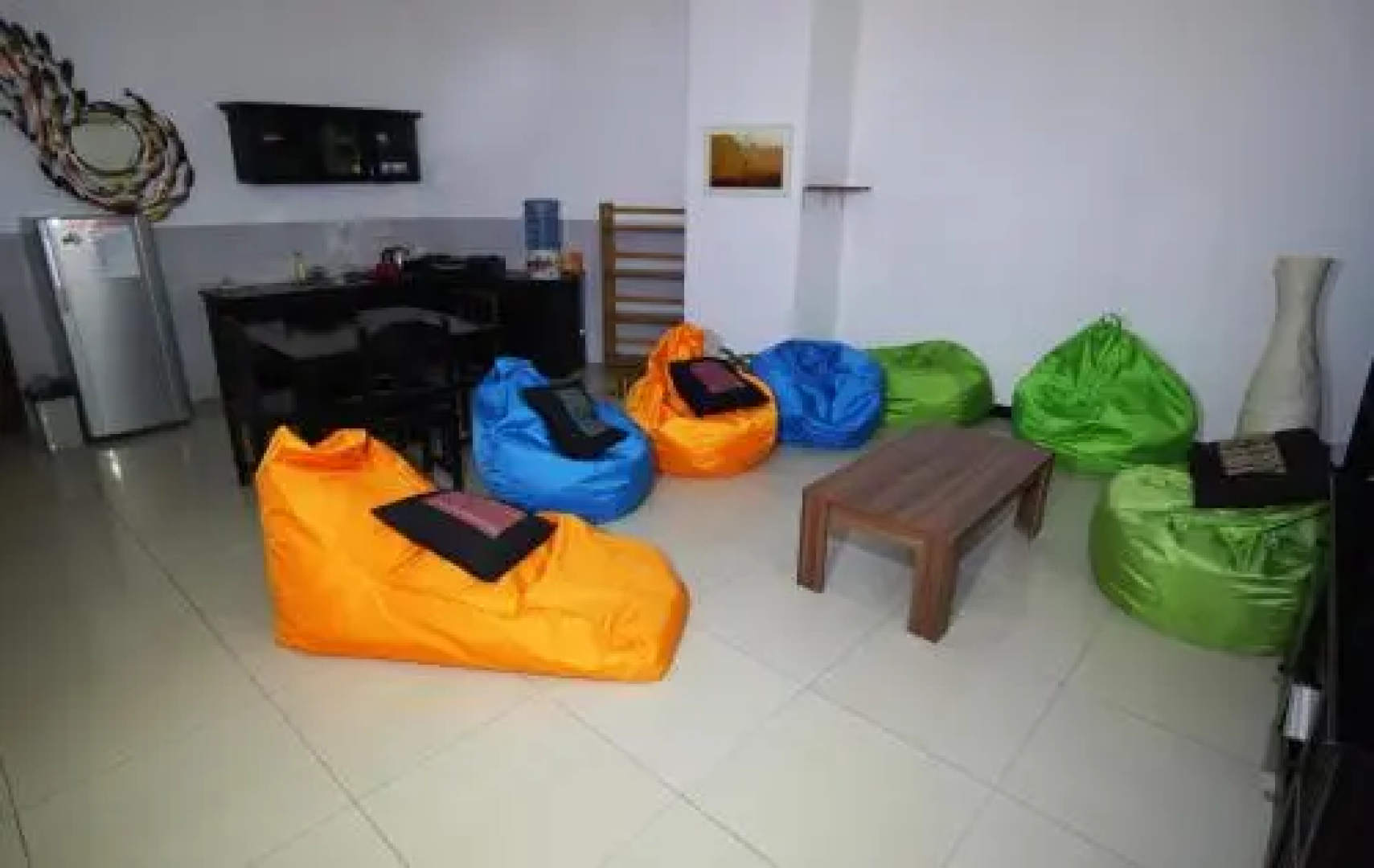 Timor Backpackers