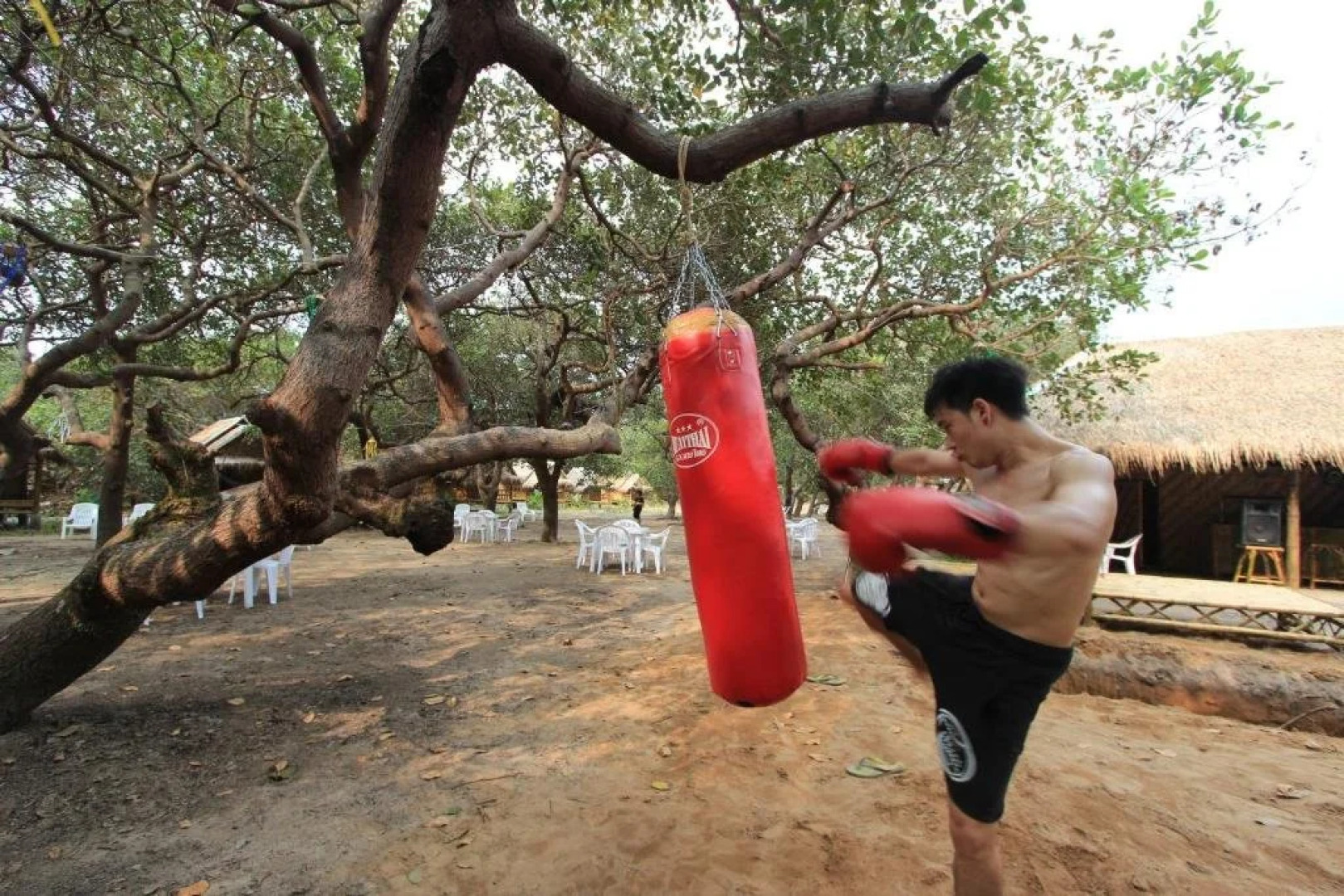 Phayam Sport Bungalow