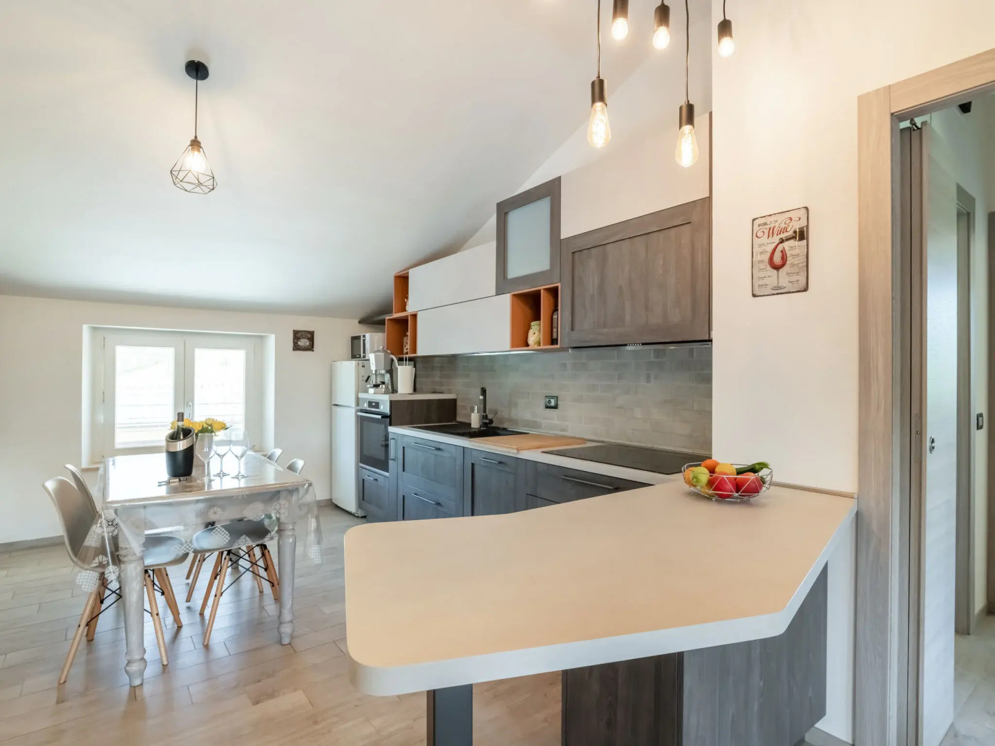 Rural apartment in Matelica with shared pool