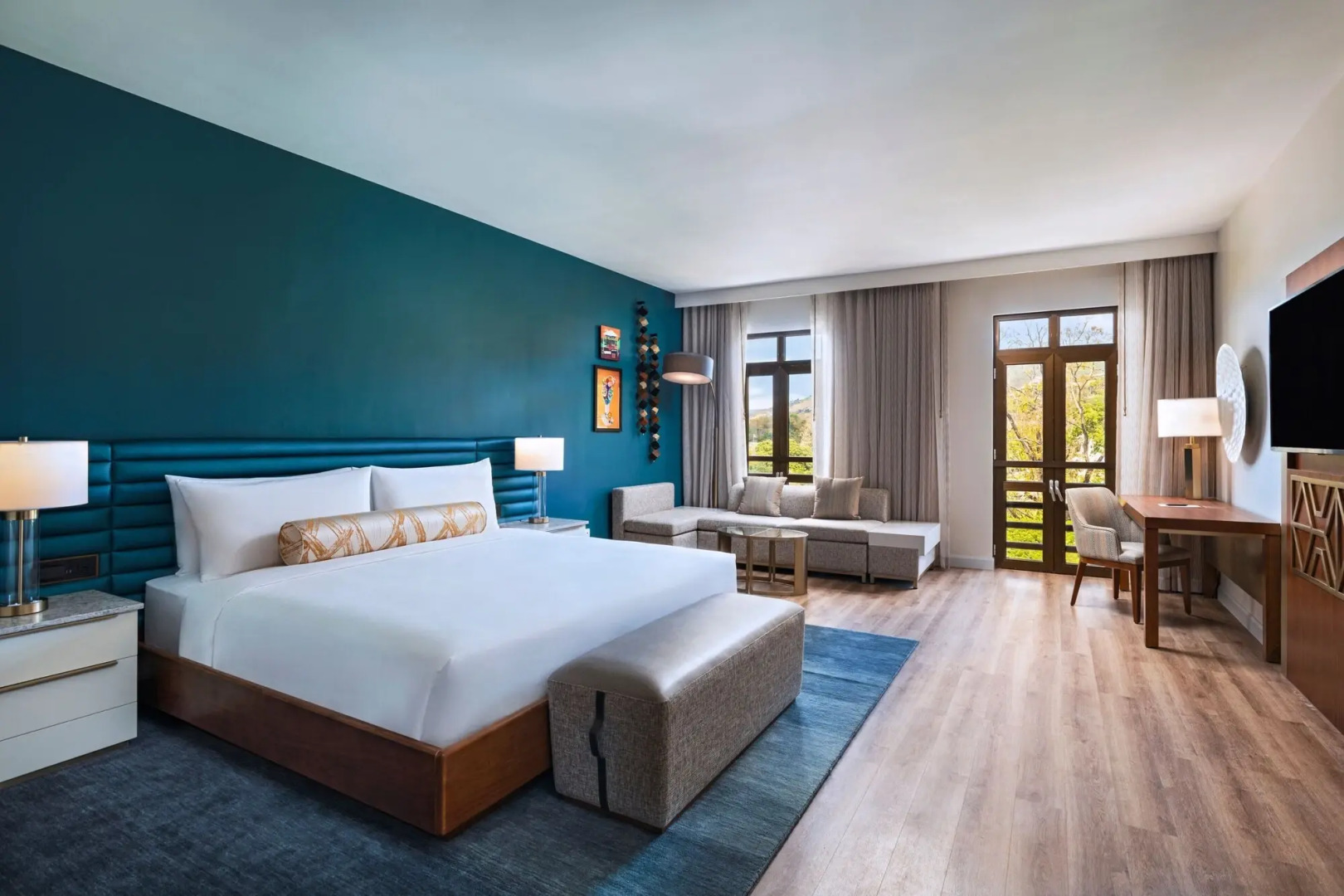 The BRIX, Autograph Collection