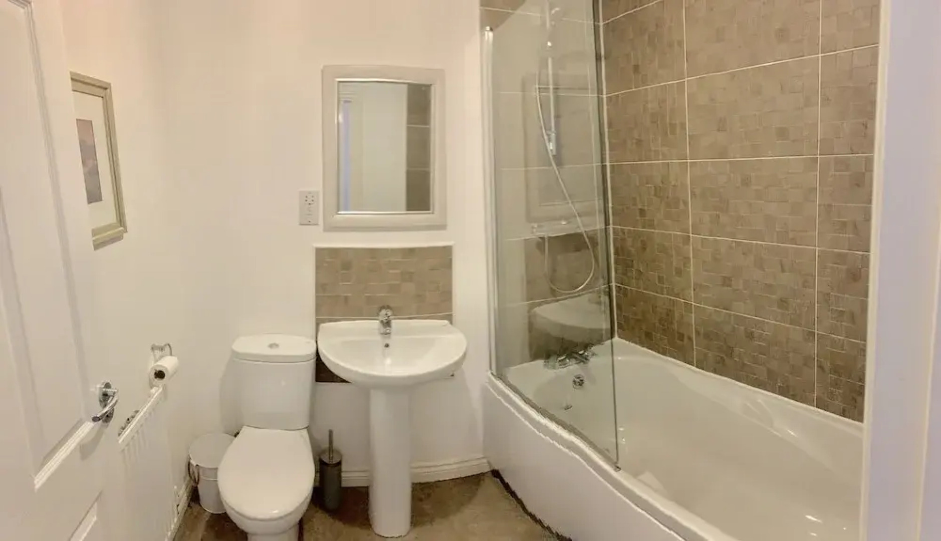 Property with Great Access - Sleeps max7