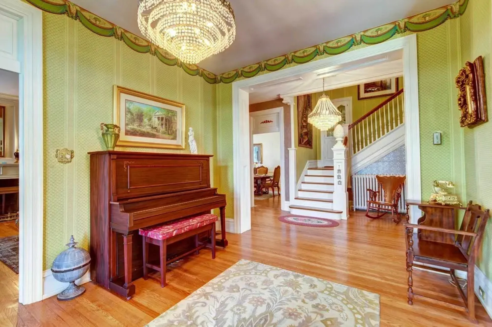 Bowling Green House w/ Shared Pool!