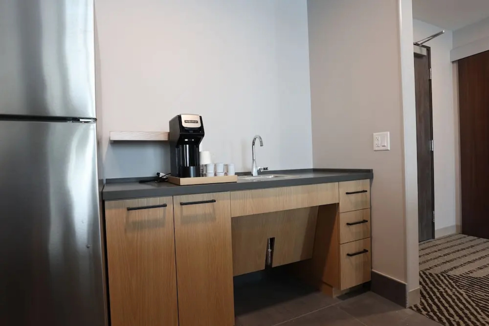 Cedartree Hotel Portland Hillsboro