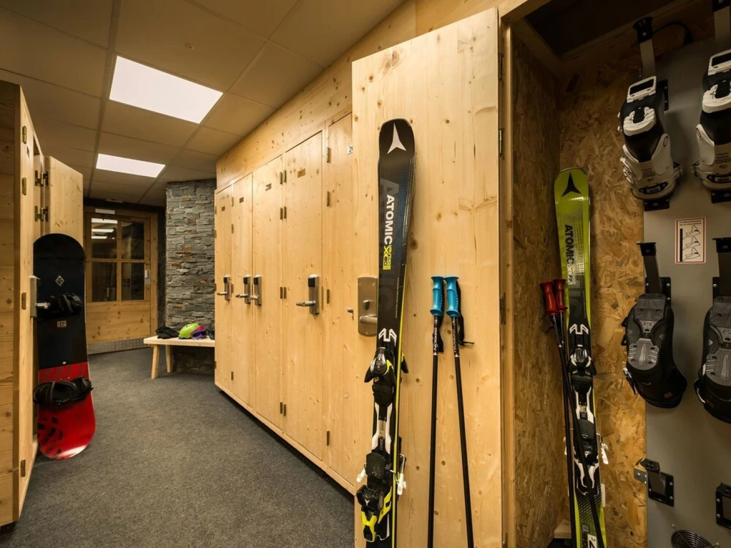 Nice Apartment Near the Center of Val Thorens and Slopes