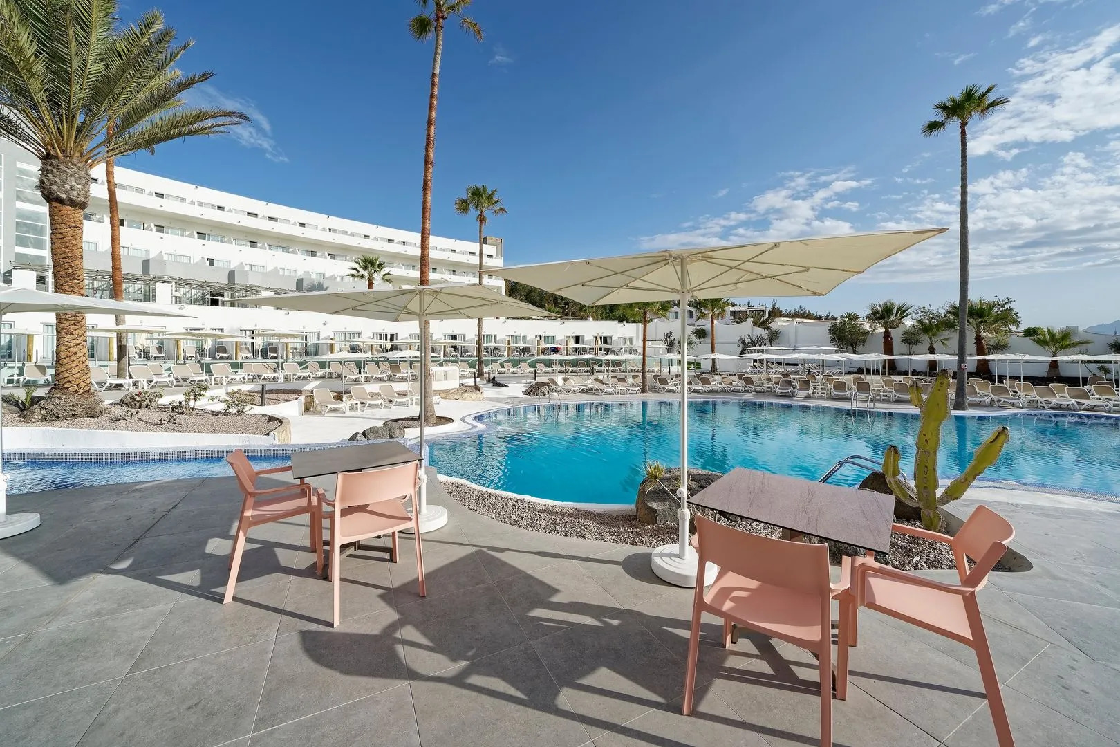 Отель BLUESEA Golden Beach