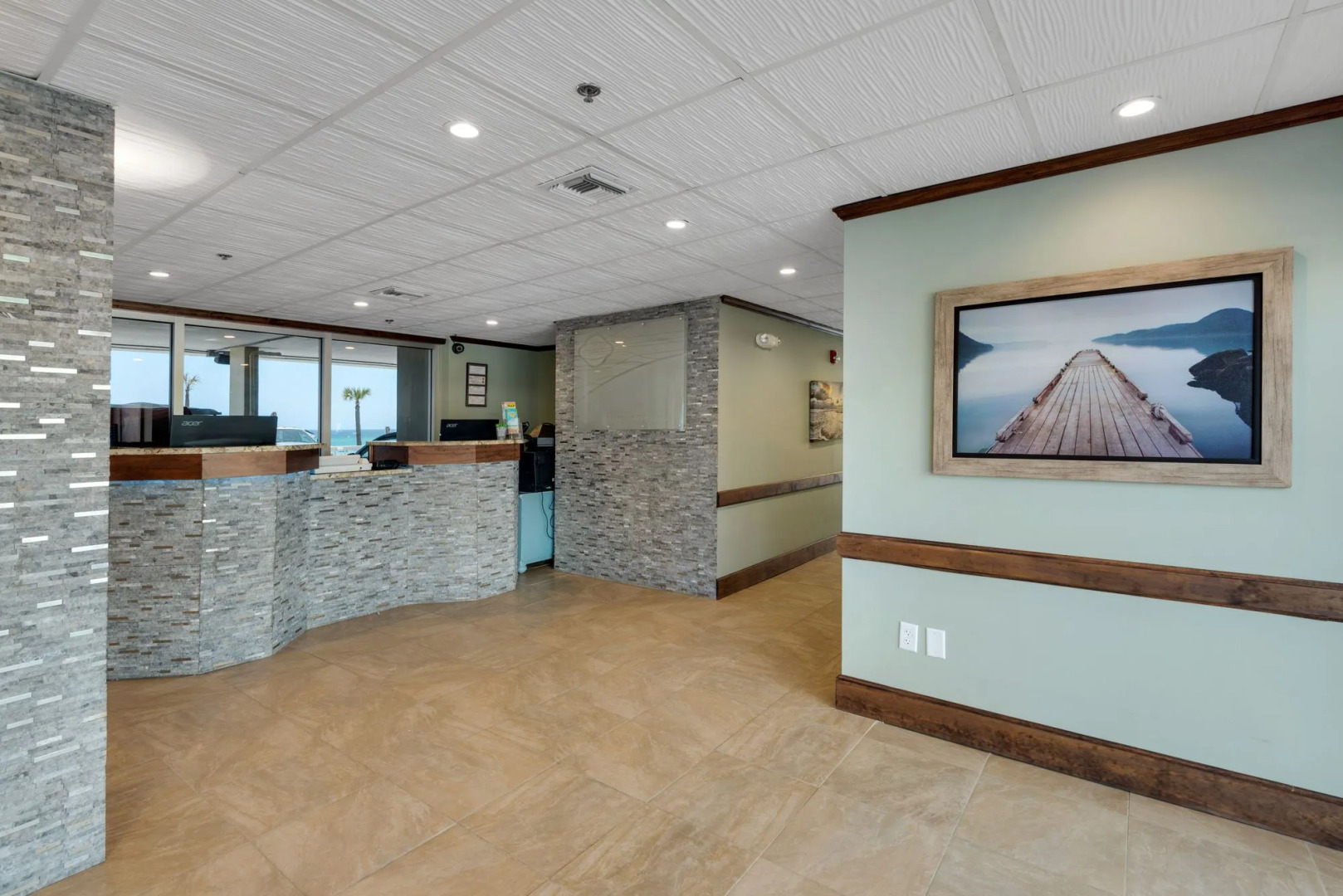 Beach Tower Beachfront Hotel, a By The Sea Resort