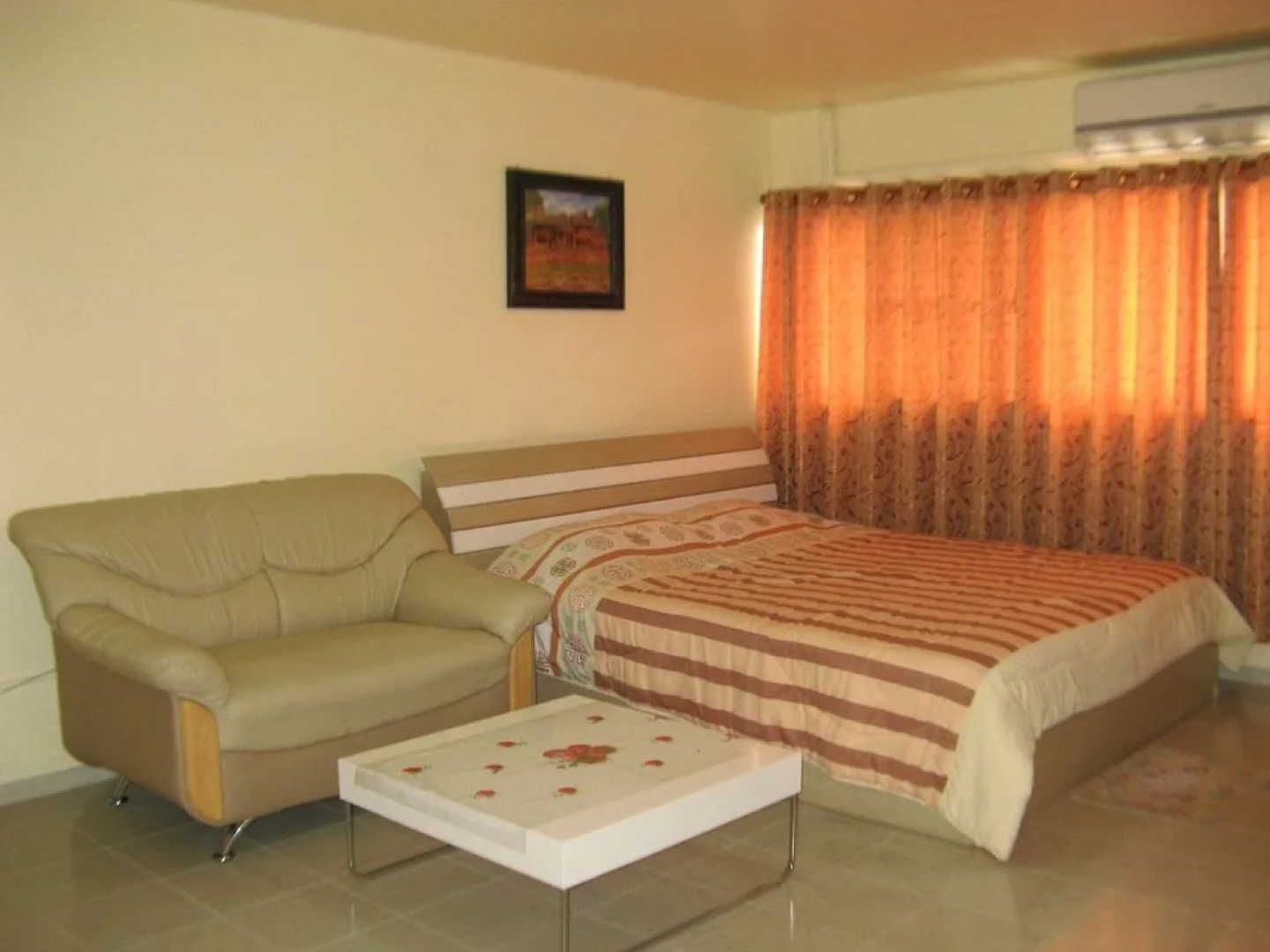 SK Muangthongthani Apartment