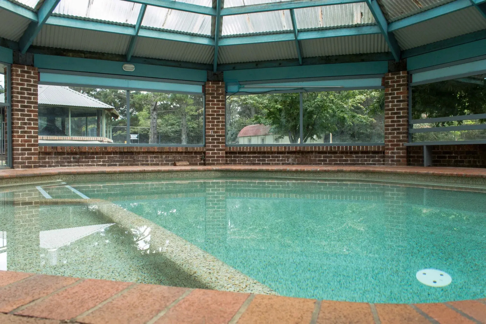 Federation Gardens and Possums Hideaway