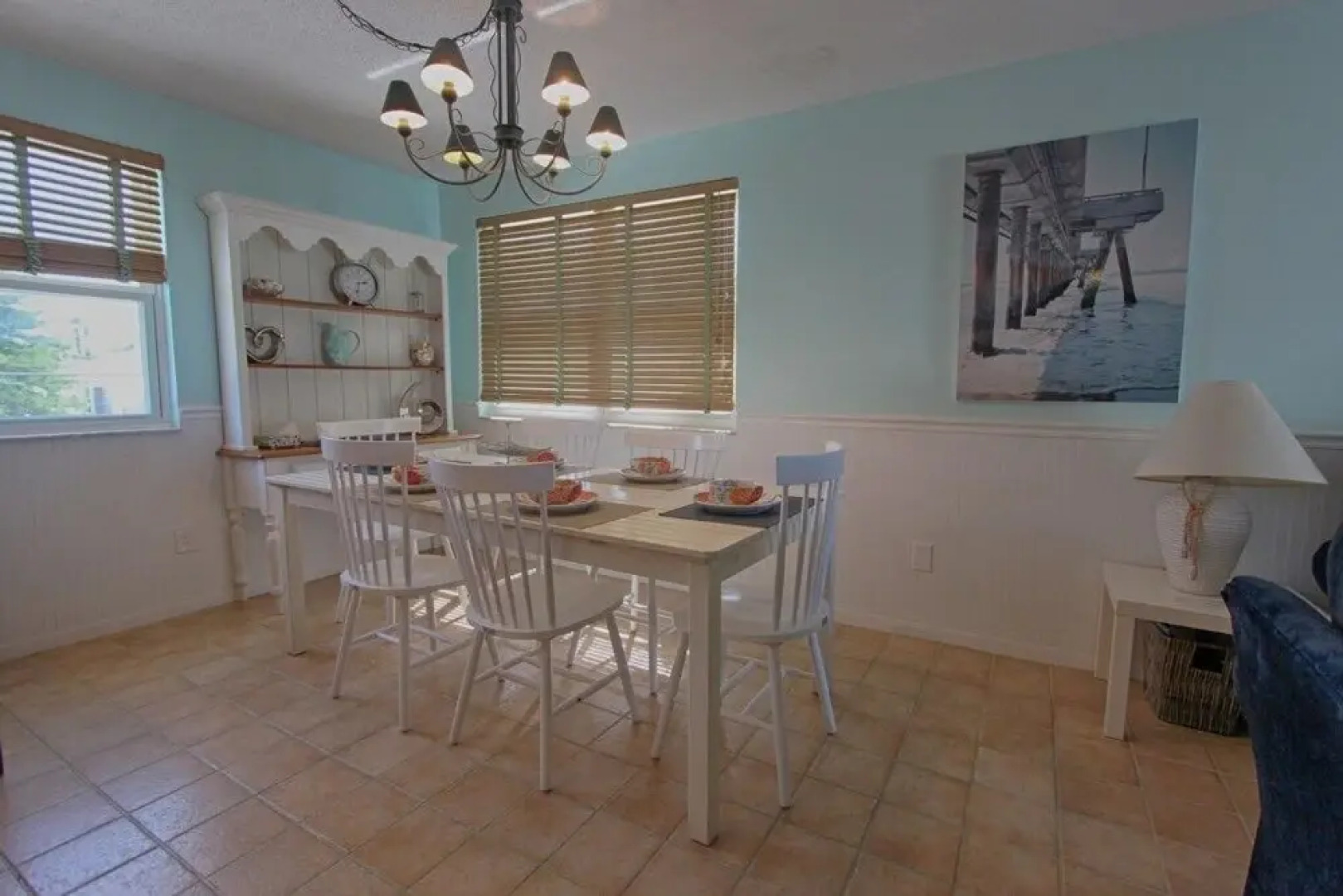 Sunshine's Hideaway by RedAwning