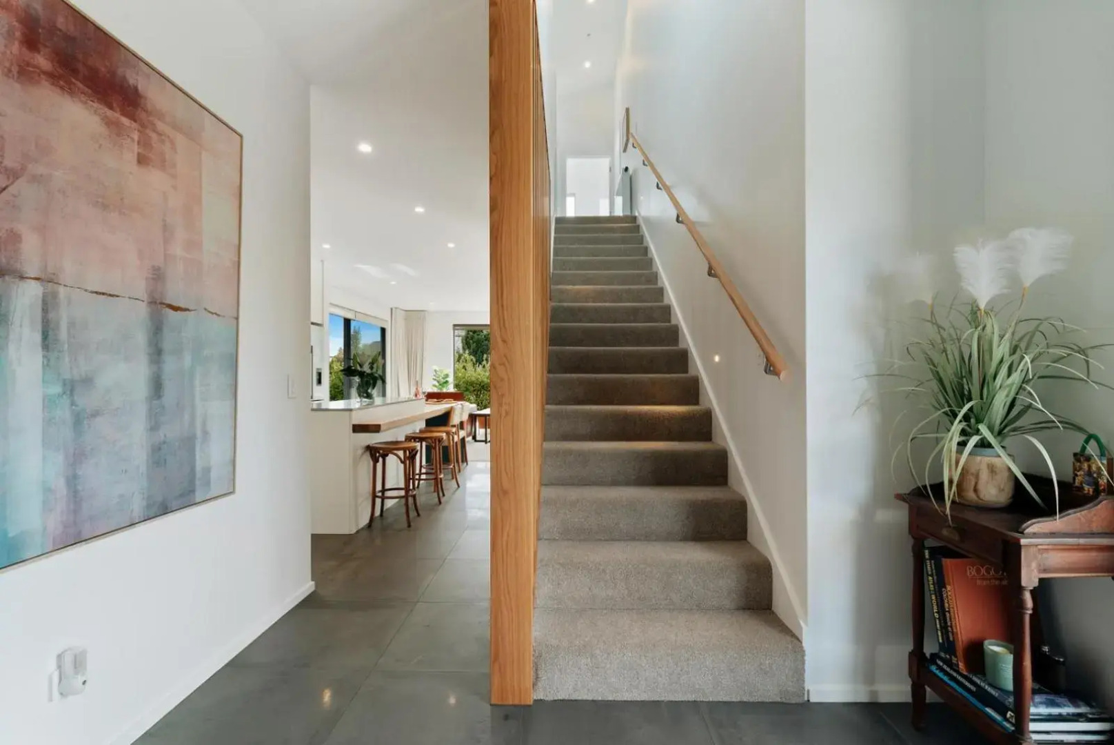 Jacks Point Family Retreat - Jacks Point Holiday Home