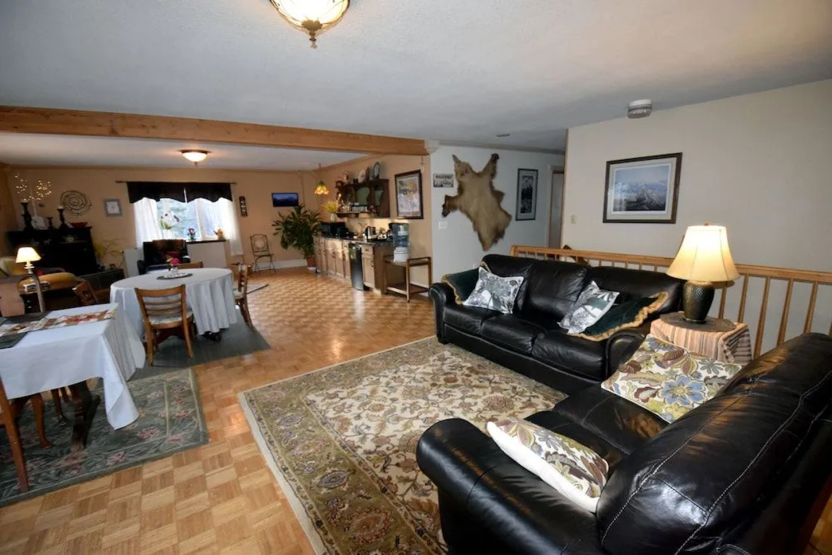 Alaska Grizzly Lodge