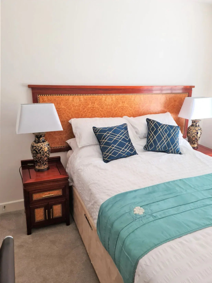 The White Stag Lodge