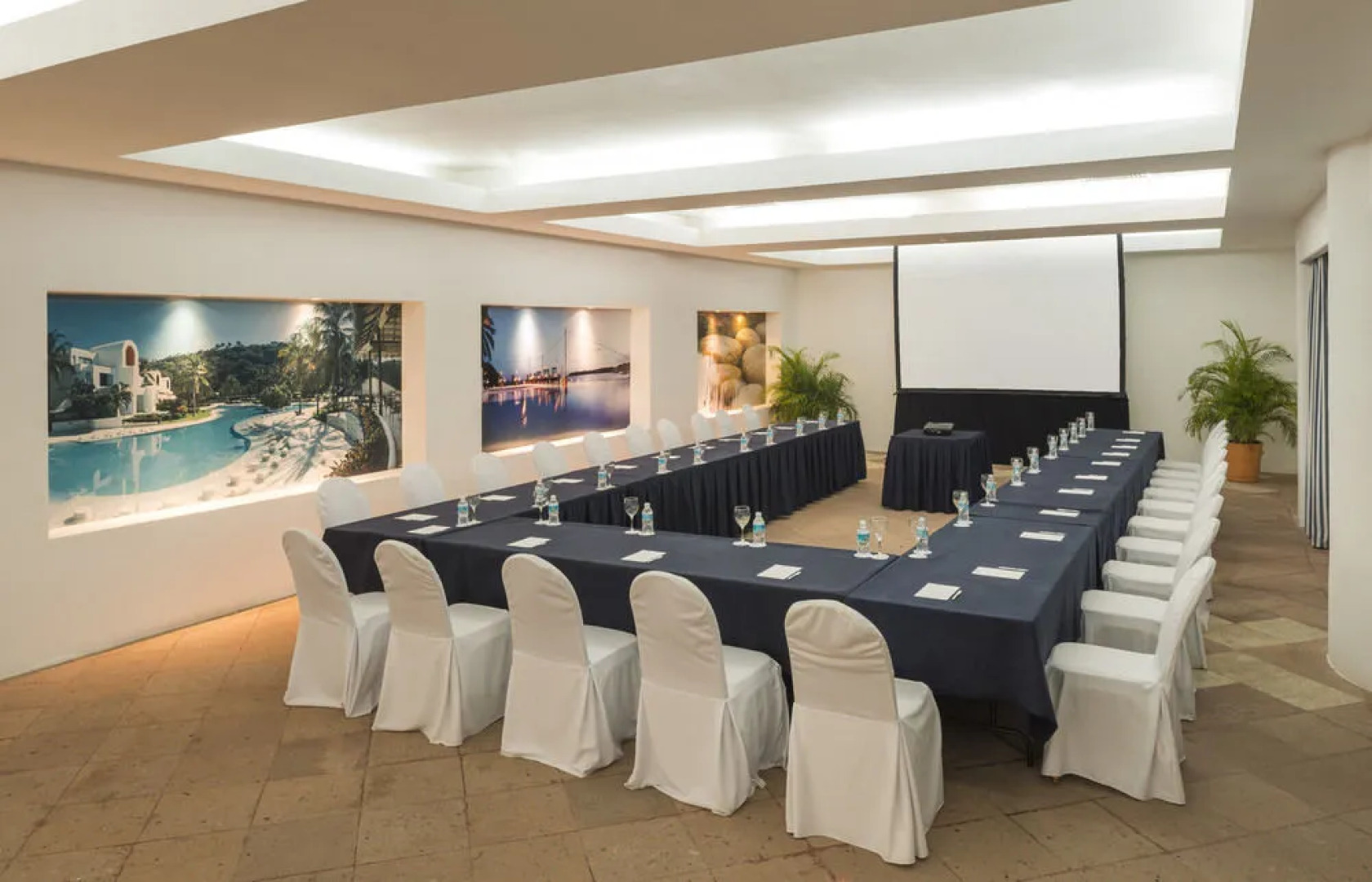 Suite Zaashila Tangolunda