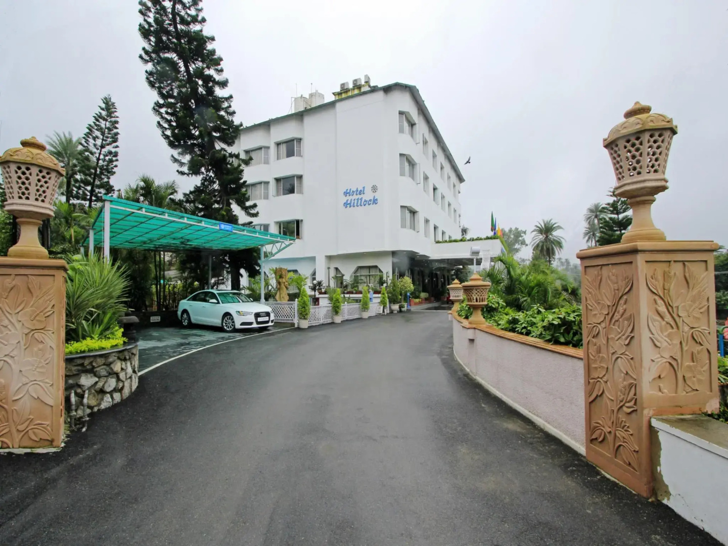 Hotel Hillock