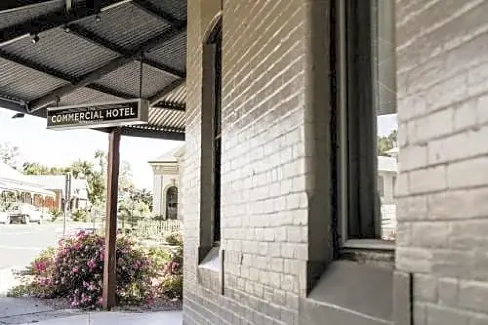 The Commercial Quarters - Room 2-has air conditioning, free WIFI, TV and fridge