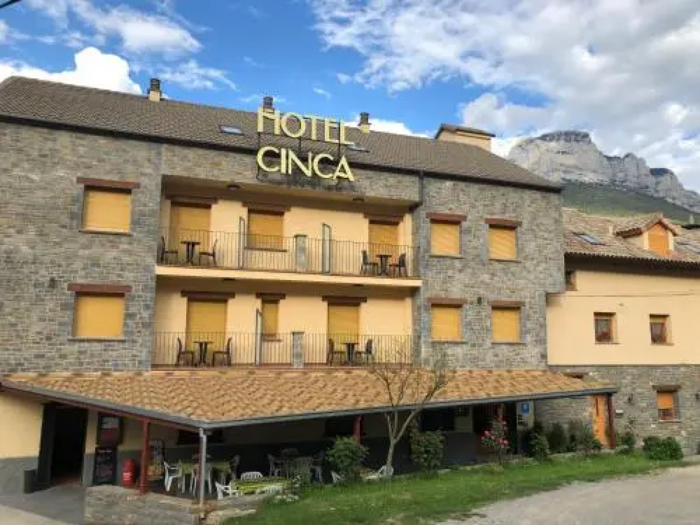 Hotel Cinca