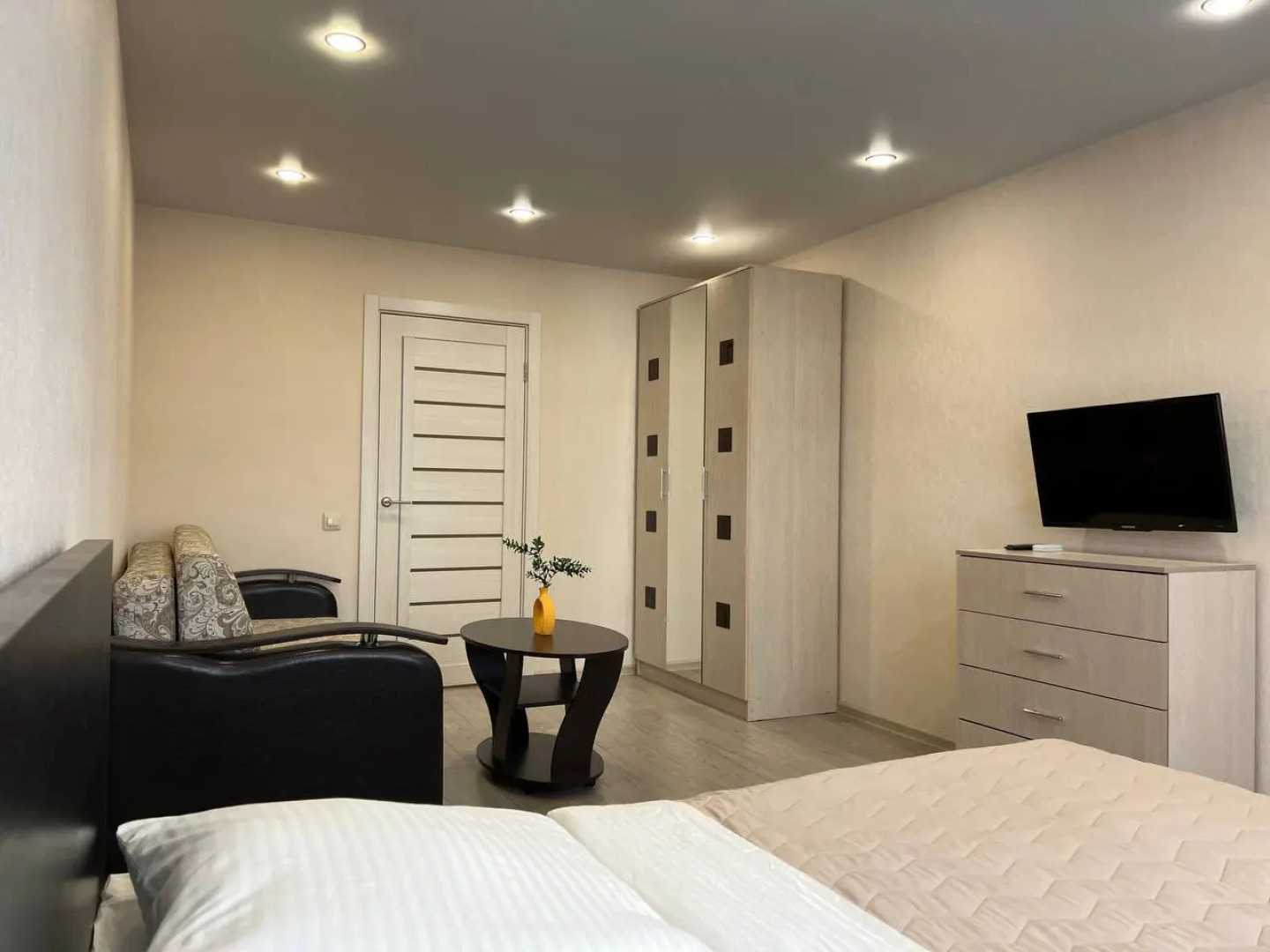 ИзиРент на ул. Кирова, д. 322 А, корп. 6