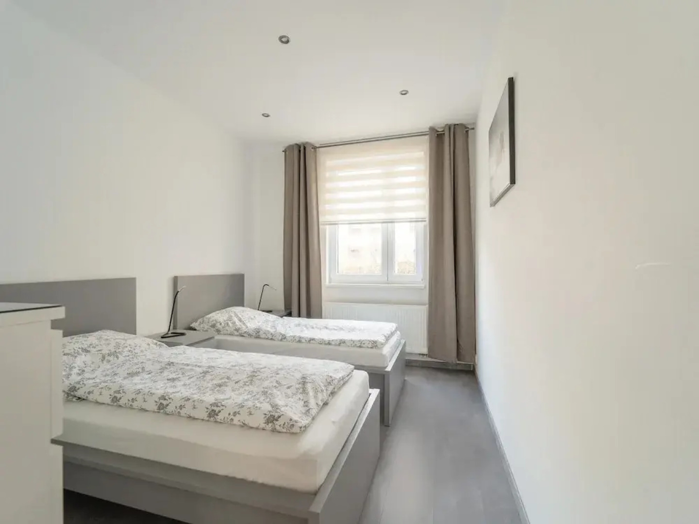 Retreat With Forest Views