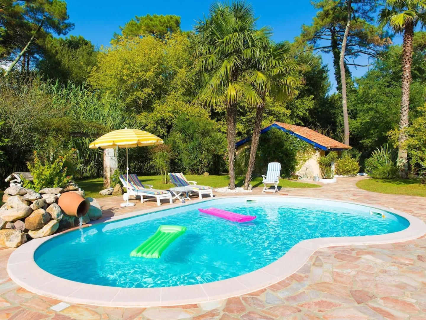 Gorgeous Villa in Anglet With Swimming Pool