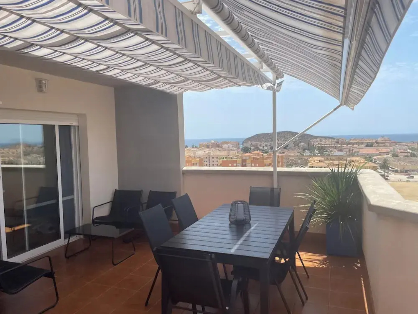 Cuatro Plumas Apart -3 Beds en Puerto de Mazarron