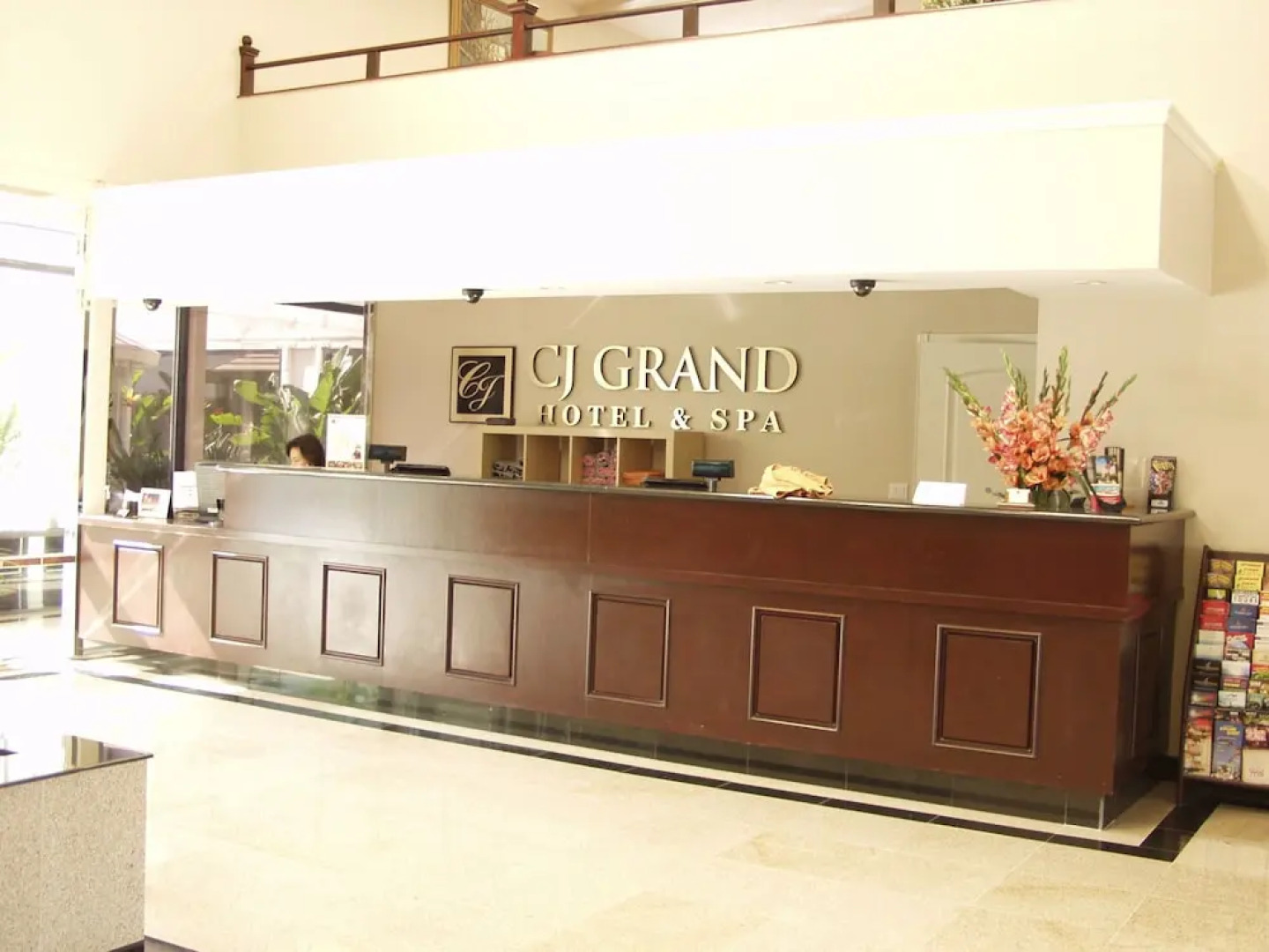 CJ Grand Hotel & Spa