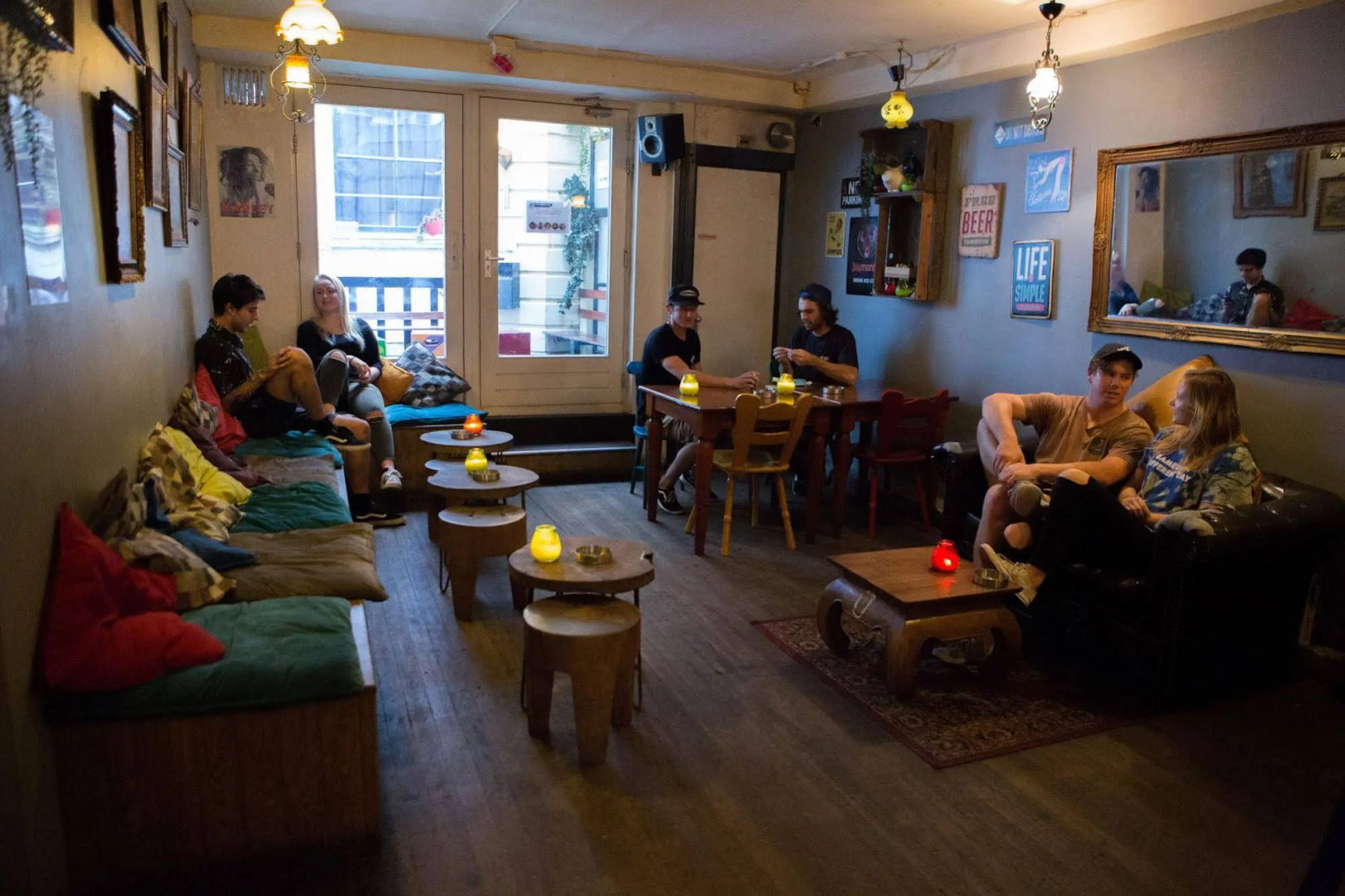 The Flying Pig Downtown Youth Hostel