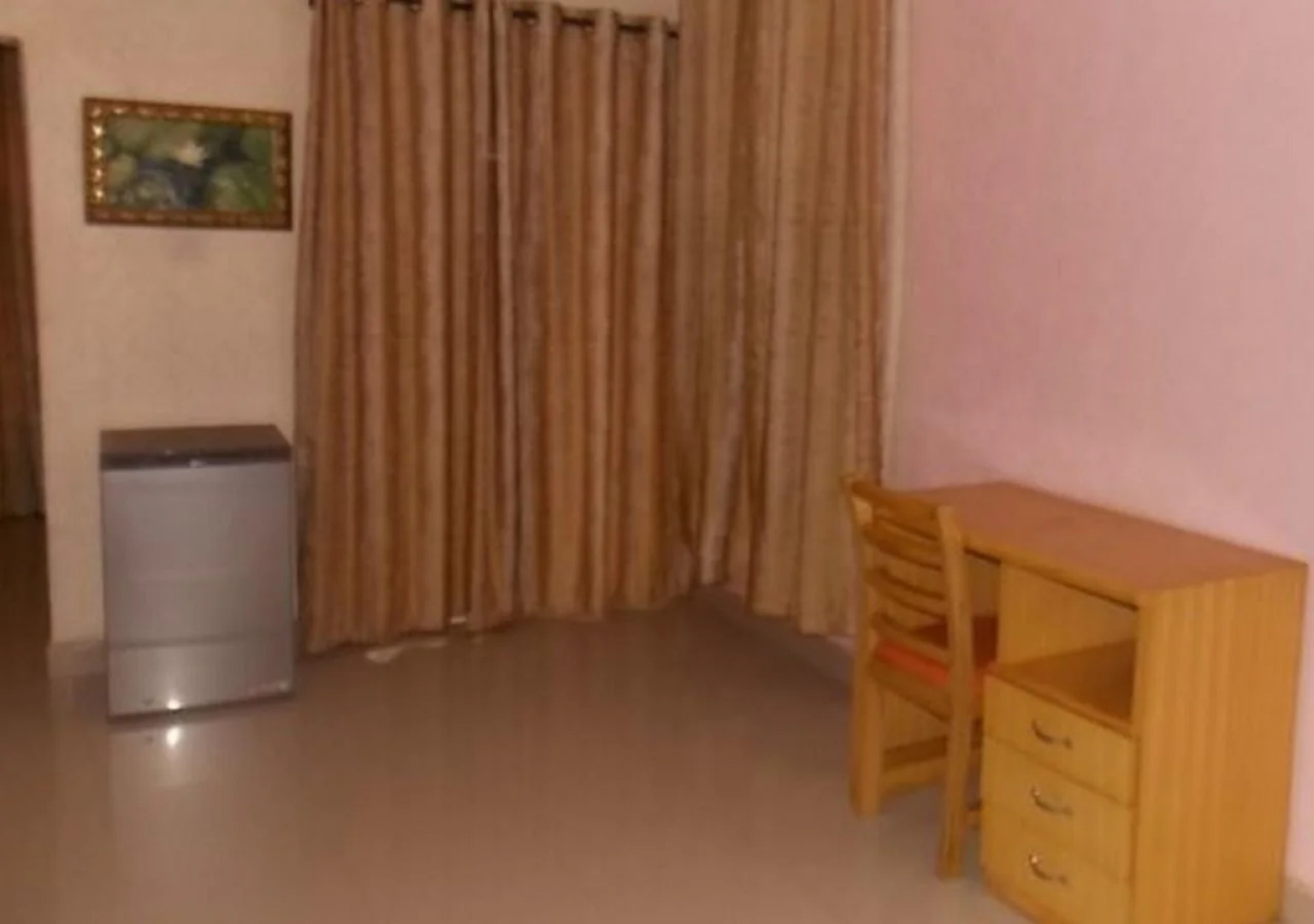 Sheriffyt Royal Hotel And Suites