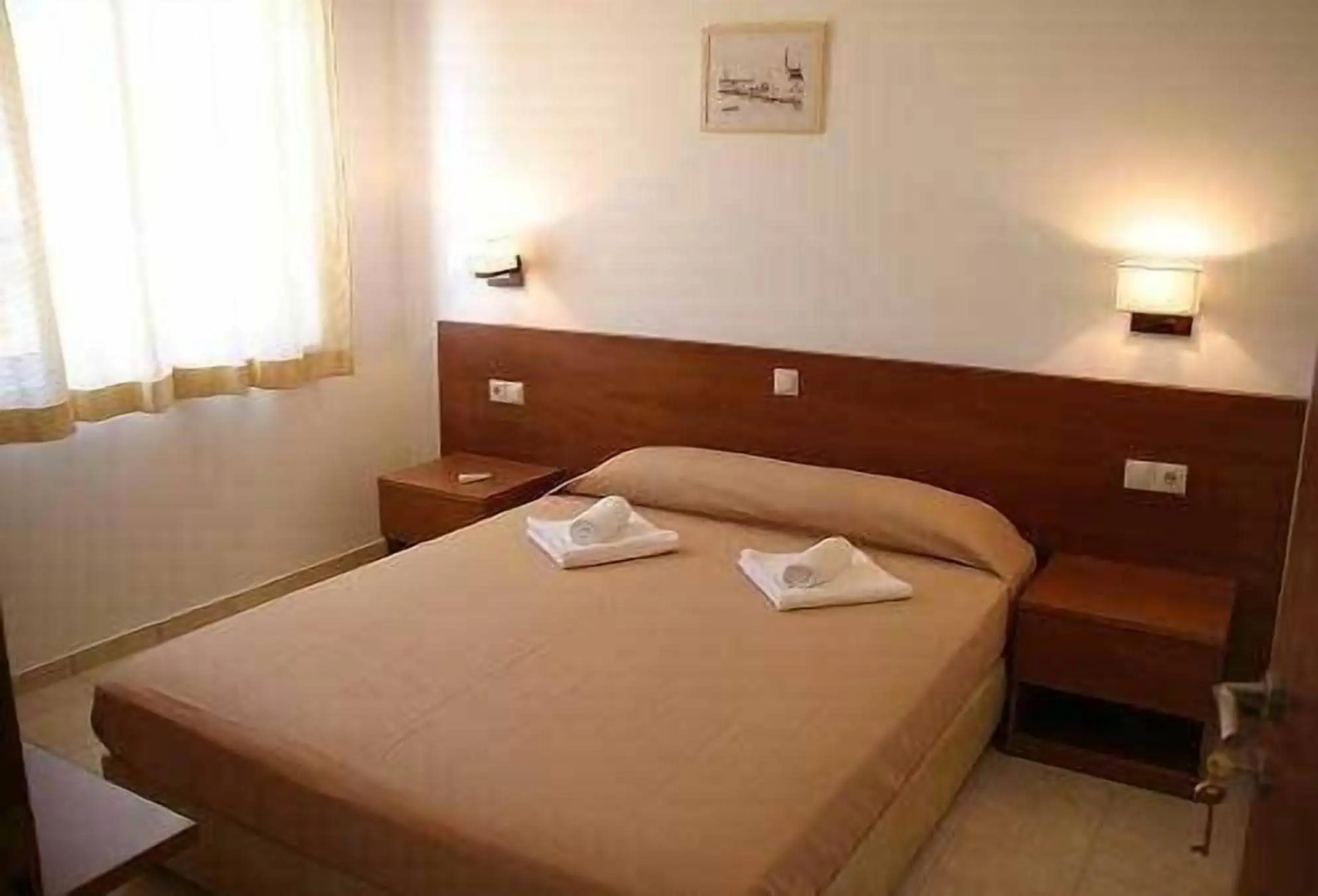 Monachus Monachus Apartments