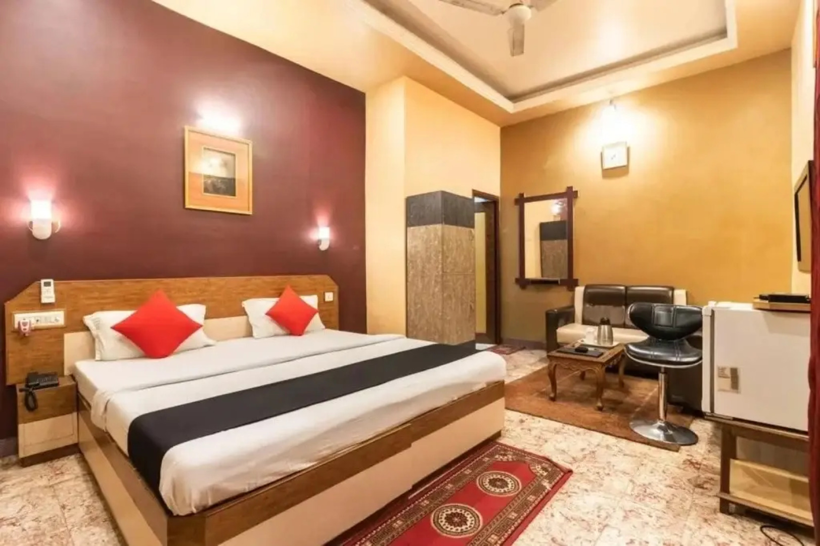 Capital O 48686 Hotel The Springs