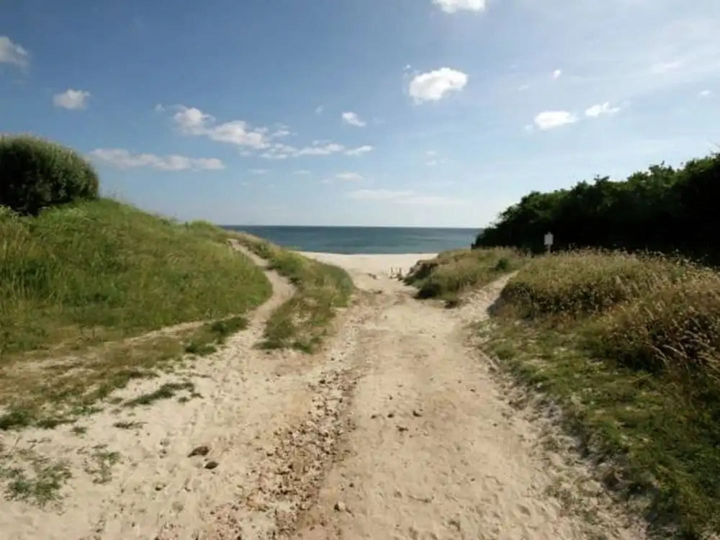 Elite Holiday Home with Private Pool in Plouhinec France