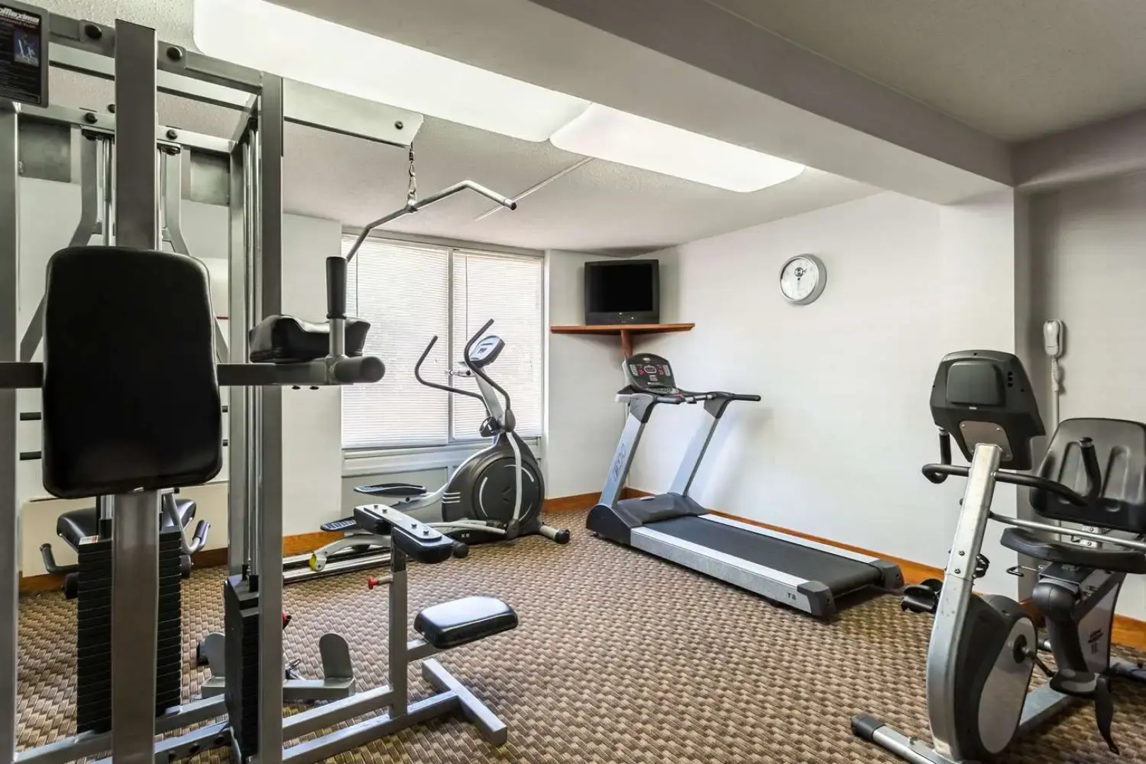 Studio 6 Suites Tupelo, MS - North