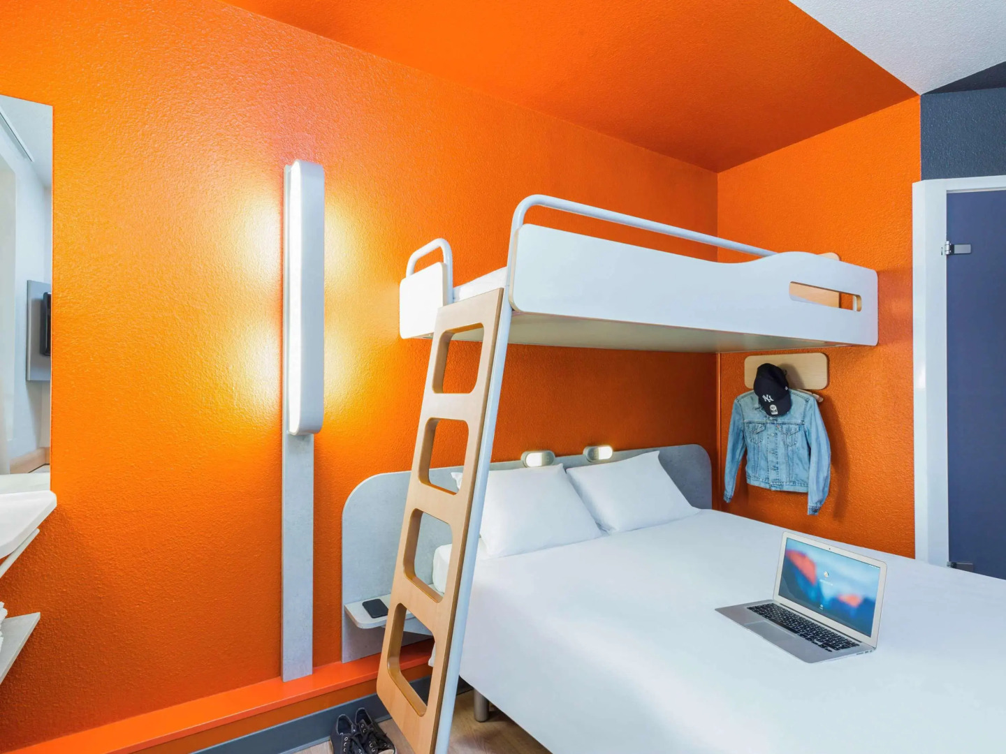 Отель ibis budget Paris Porte de Montmartre