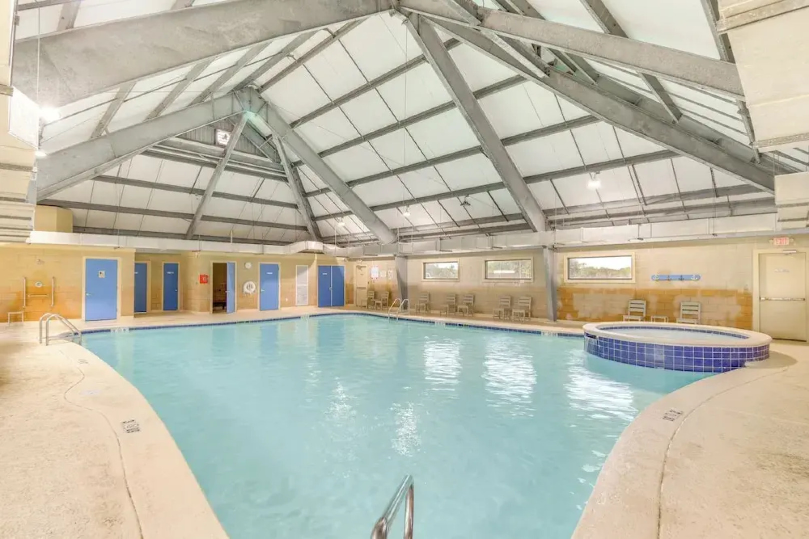 On-site Beach Access: Studio in Gulf Shores