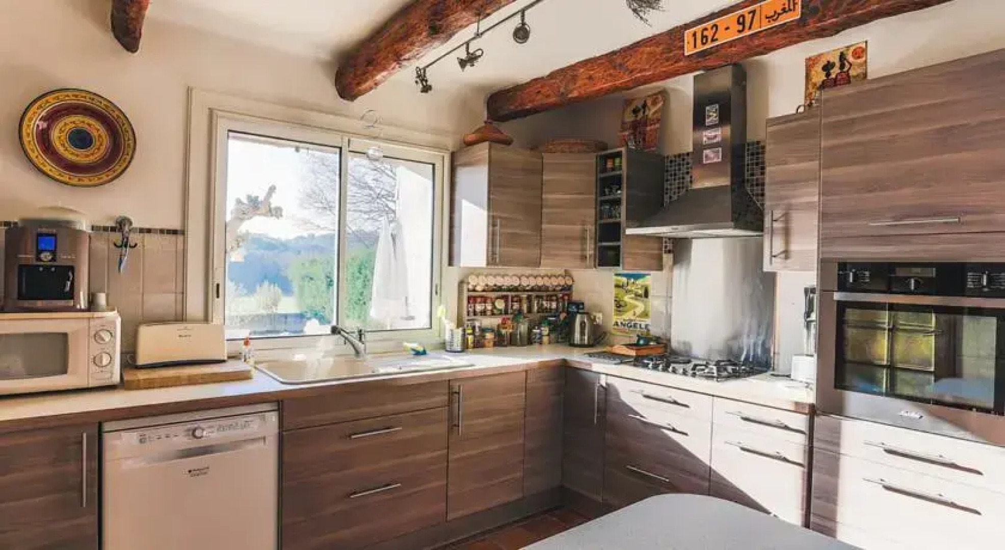 Squarebreak - Maison de campagne à Lambesc